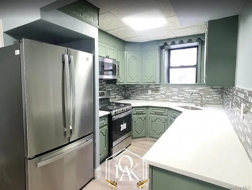 384 2nd Street, New York, NY, 2 Bedrooms Bedrooms, 5 Rooms Rooms,1 BathroomBathrooms,Residential Lease,For Rent,2nd,0,1001997 384 2nd Street, New York, NY, 2 Bedrooms Bedrooms, 5 Rooms Rooms,1 BathroomBathrooms,Residential Lease,For Rent,2nd,0,1001997