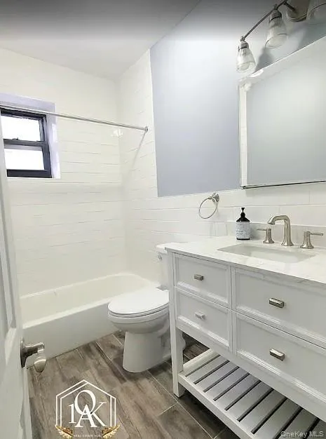 384 2nd Street, New York, NY, 2 Bedrooms Bedrooms, 5 Rooms Rooms,1 BathroomBathrooms,Residential Lease,For Rent,2nd,0,1001997 384 2nd Street, New York, NY, 2 Bedrooms Bedrooms, 5 Rooms Rooms,1 BathroomBathrooms,Residential Lease,For Rent,2nd,0,1001997