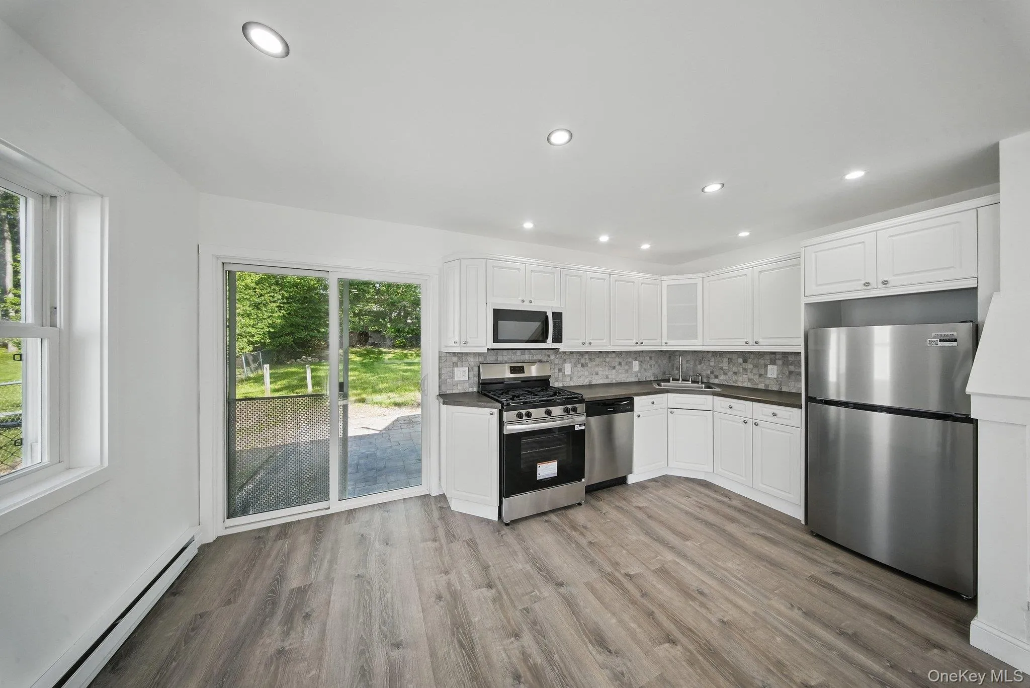341 Highland Ave Extension, Wallkill, NY, 5 Bedrooms Bedrooms, 9 Rooms Rooms,2 BathroomsBathrooms,Residential Lease,For Rent,Highland Ave,0,1002003 341 Highland Ave Extension, Wallkill, NY, 5 Bedrooms Bedrooms, 9 Rooms Rooms,2 BathroomsBathrooms,Residential Lease,For Rent,Highland Ave,0,1002003