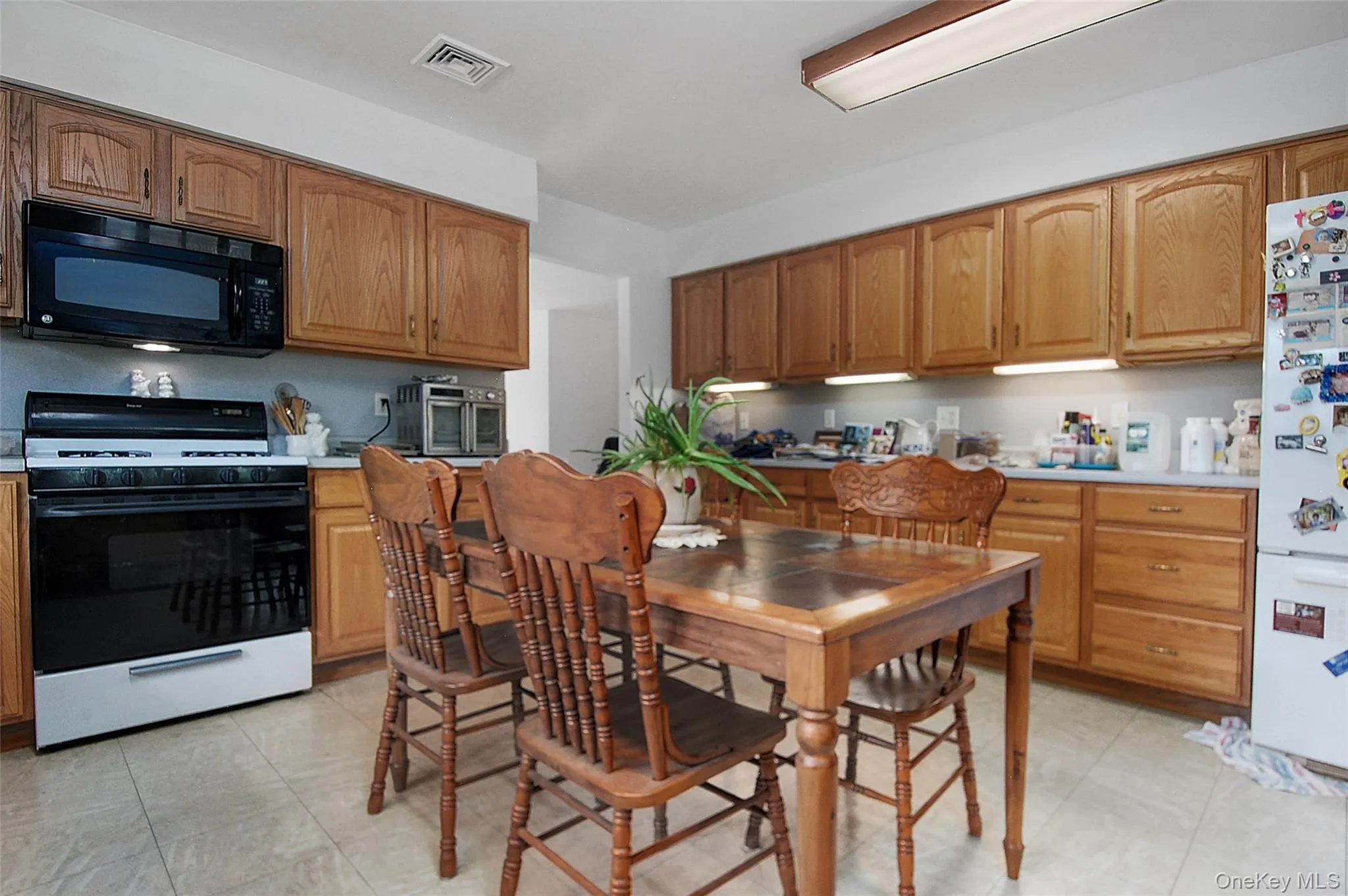 430 Kirbytown Road, Middletown, NY, 4 Bedrooms Bedrooms, 12 Rooms Rooms,2 BathroomsBathrooms,Residential Sale,For Rent,Kirbytown,0,1002004 430 Kirbytown Road, Middletown, NY, 4 Bedrooms Bedrooms, 12 Rooms Rooms,2 BathroomsBathrooms,Residential Sale,For Rent,Kirbytown,0,1002004