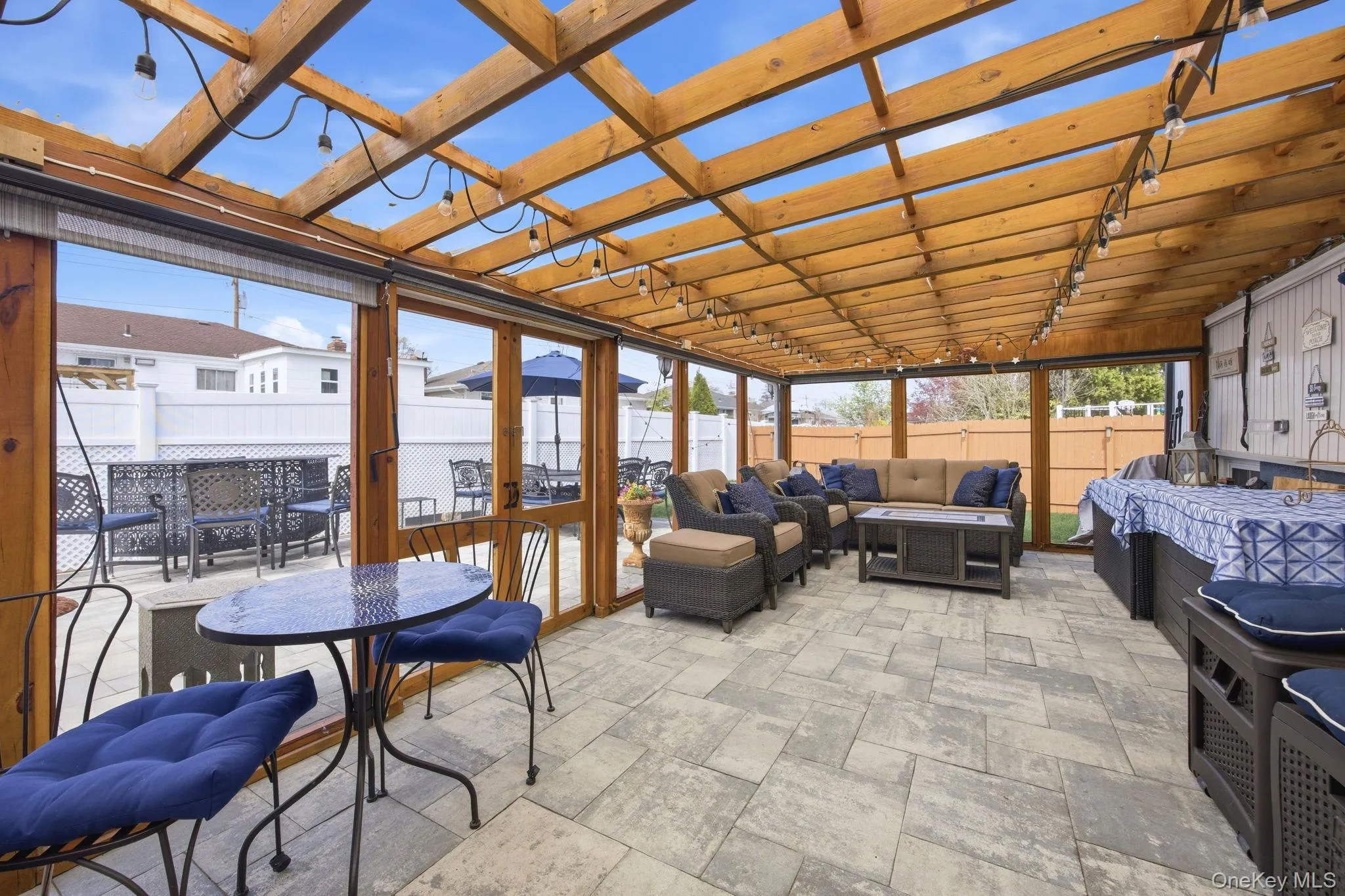 1700 White Street, Hempstead, NY, 4 Bedrooms Bedrooms, 8 Rooms Rooms,2 BathroomsBathrooms,Residential Sale,For Rent,White,0,1002007 1700 White Street, Hempstead, NY, 4 Bedrooms Bedrooms, 8 Rooms Rooms,2 BathroomsBathrooms,Residential Sale,For Rent,White,0,1002007
