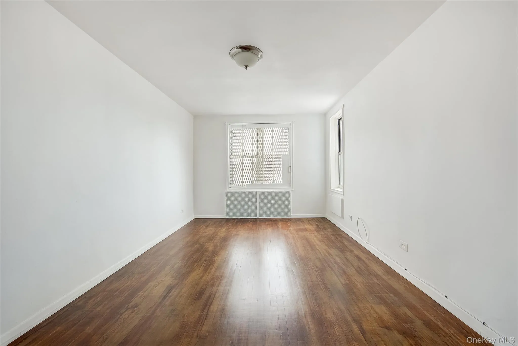 63-45 Saunders Street, New York, NY, 1 Bedroom Bedrooms, 3 Rooms Rooms,1 BathroomBathrooms,Residential,For Rent,Saunders,0,1002008 63-45 Saunders Street, New York, NY, 1 Bedroom Bedrooms, 3 Rooms Rooms,1 BathroomBathrooms,Residential,For Rent,Saunders,0,1002008