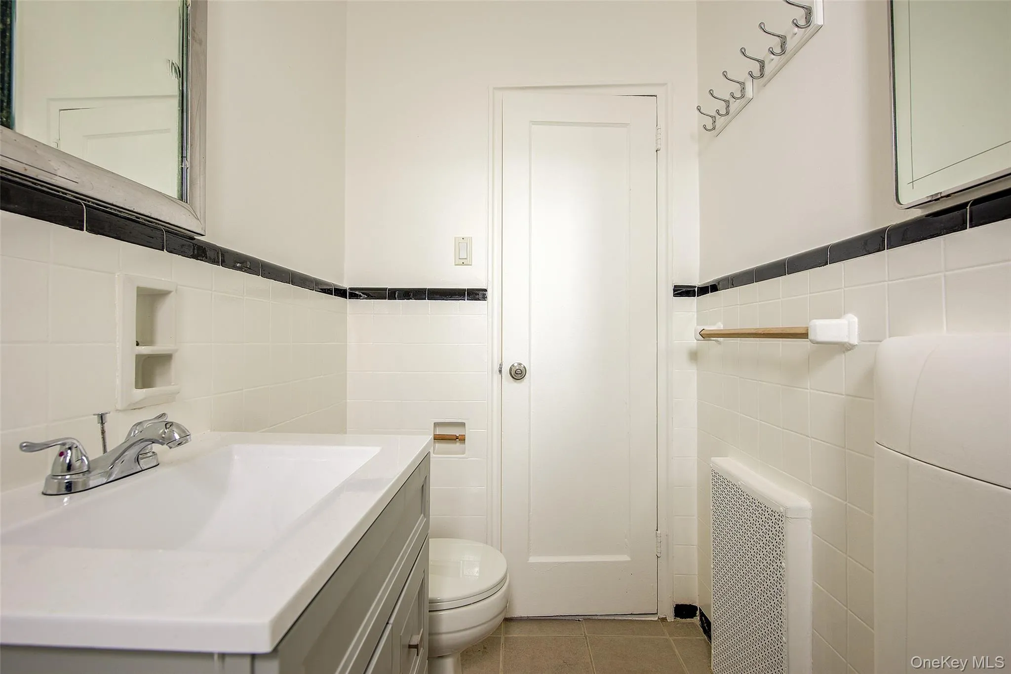63-45 Saunders Street, New York, NY, 1 Bedroom Bedrooms, 3 Rooms Rooms,1 BathroomBathrooms,Residential,For Rent,Saunders,0,1002008 63-45 Saunders Street, New York, NY, 1 Bedroom Bedrooms, 3 Rooms Rooms,1 BathroomBathrooms,Residential,For Rent,Saunders,0,1002008