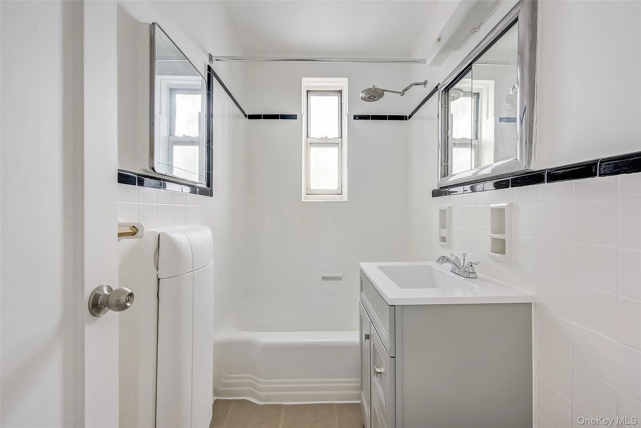 63-45 Saunders Street, New York, NY, 1 Bedroom Bedrooms, 3 Rooms Rooms,1 BathroomBathrooms,Residential,For Rent,Saunders,0,1002008 63-45 Saunders Street, New York, NY, 1 Bedroom Bedrooms, 3 Rooms Rooms,1 BathroomBathrooms,Residential,For Rent,Saunders,0,1002008