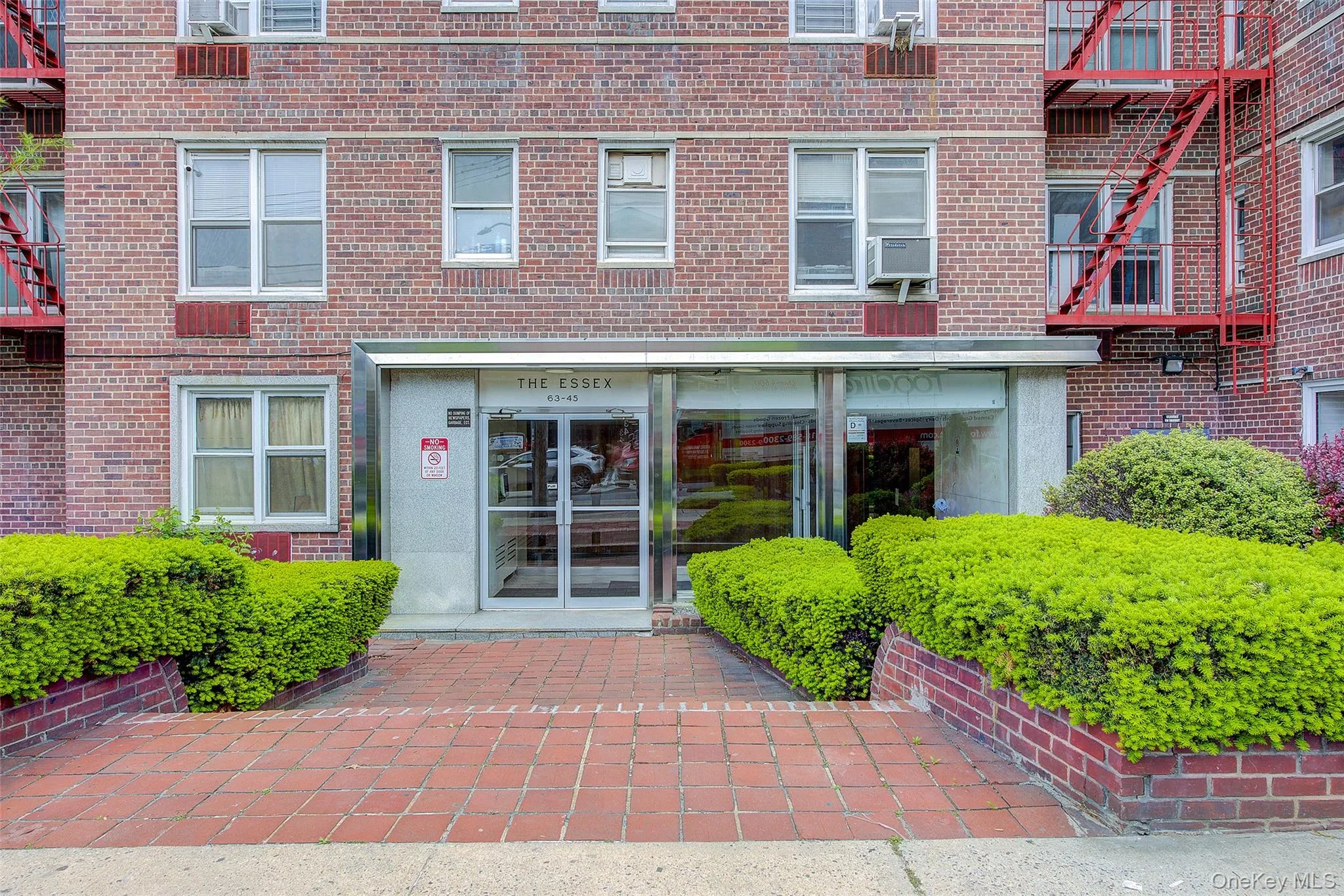 63-45 Saunders Street, New York, NY, 1 Bedroom Bedrooms, 3 Rooms Rooms,1 BathroomBathrooms,Residential,For Rent,Saunders,0,1002008 63-45 Saunders Street, New York, NY, 1 Bedroom Bedrooms, 3 Rooms Rooms,1 BathroomBathrooms,Residential,For Rent,Saunders,0,1002008