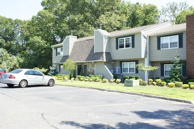 248 Lake Pointe Drive, Brookhaven, NY, 2 Bedrooms Bedrooms, 5 Rooms Rooms,1 BathroomBathrooms,Residential Lease,For Rent,Lake Pointe,0,1002010 248 Lake Pointe Drive, Brookhaven, NY, 2 Bedrooms Bedrooms, 5 Rooms Rooms,1 BathroomBathrooms,Residential Lease,For Rent,Lake Pointe,0,1002010