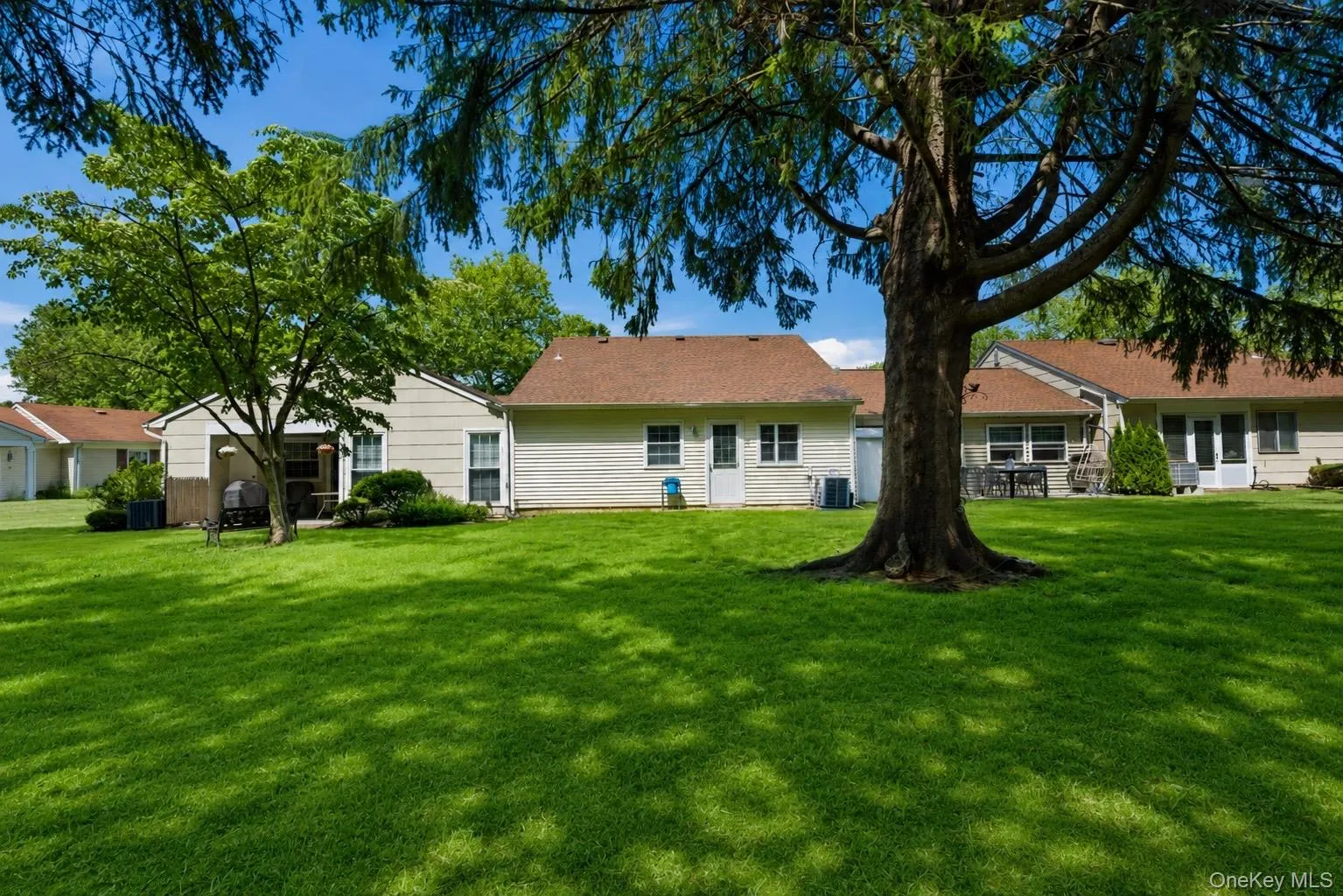 58 Hearthside Drive, Brookhaven, NY, 2 Bedrooms Bedrooms, 5 Rooms Rooms,2 BathroomsBathrooms,Residential,For Rent,Hearthside,0,1002011 58 Hearthside Drive, Brookhaven, NY, 2 Bedrooms Bedrooms, 5 Rooms Rooms,2 BathroomsBathrooms,Residential,For Rent,Hearthside,0,1002011