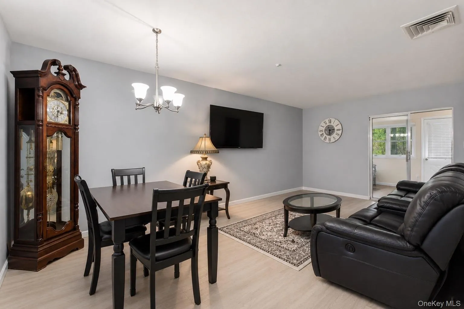 58 Hearthside Drive, Brookhaven, NY, 2 Bedrooms Bedrooms, 5 Rooms Rooms,2 BathroomsBathrooms,Residential,For Rent,Hearthside,0,1002011 58 Hearthside Drive, Brookhaven, NY, 2 Bedrooms Bedrooms, 5 Rooms Rooms,2 BathroomsBathrooms,Residential,For Rent,Hearthside,0,1002011