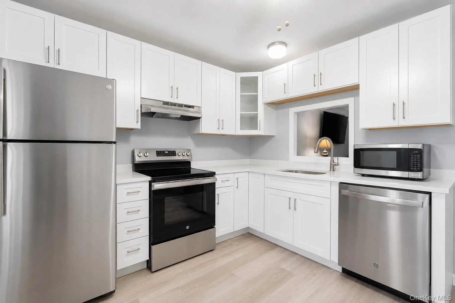 58 Hearthside Drive, Brookhaven, NY, 2 Bedrooms Bedrooms, 5 Rooms Rooms,2 BathroomsBathrooms,Residential,For Rent,Hearthside,0,1002011 58 Hearthside Drive, Brookhaven, NY, 2 Bedrooms Bedrooms, 5 Rooms Rooms,2 BathroomsBathrooms,Residential,For Rent,Hearthside,0,1002011