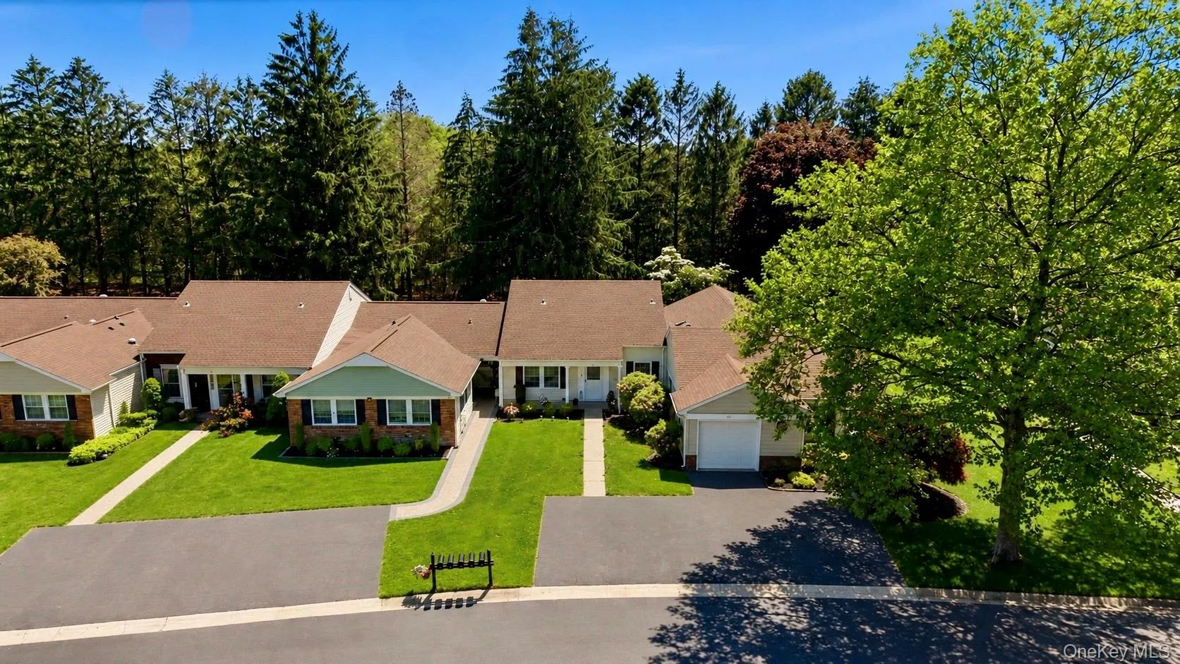 58 Hearthside Drive, Brookhaven, NY, 2 Bedrooms Bedrooms, 5 Rooms Rooms,2 BathroomsBathrooms,Residential,For Rent,Hearthside,0,1002011 58 Hearthside Drive, Brookhaven, NY, 2 Bedrooms Bedrooms, 5 Rooms Rooms,2 BathroomsBathrooms,Residential,For Rent,Hearthside,0,1002011