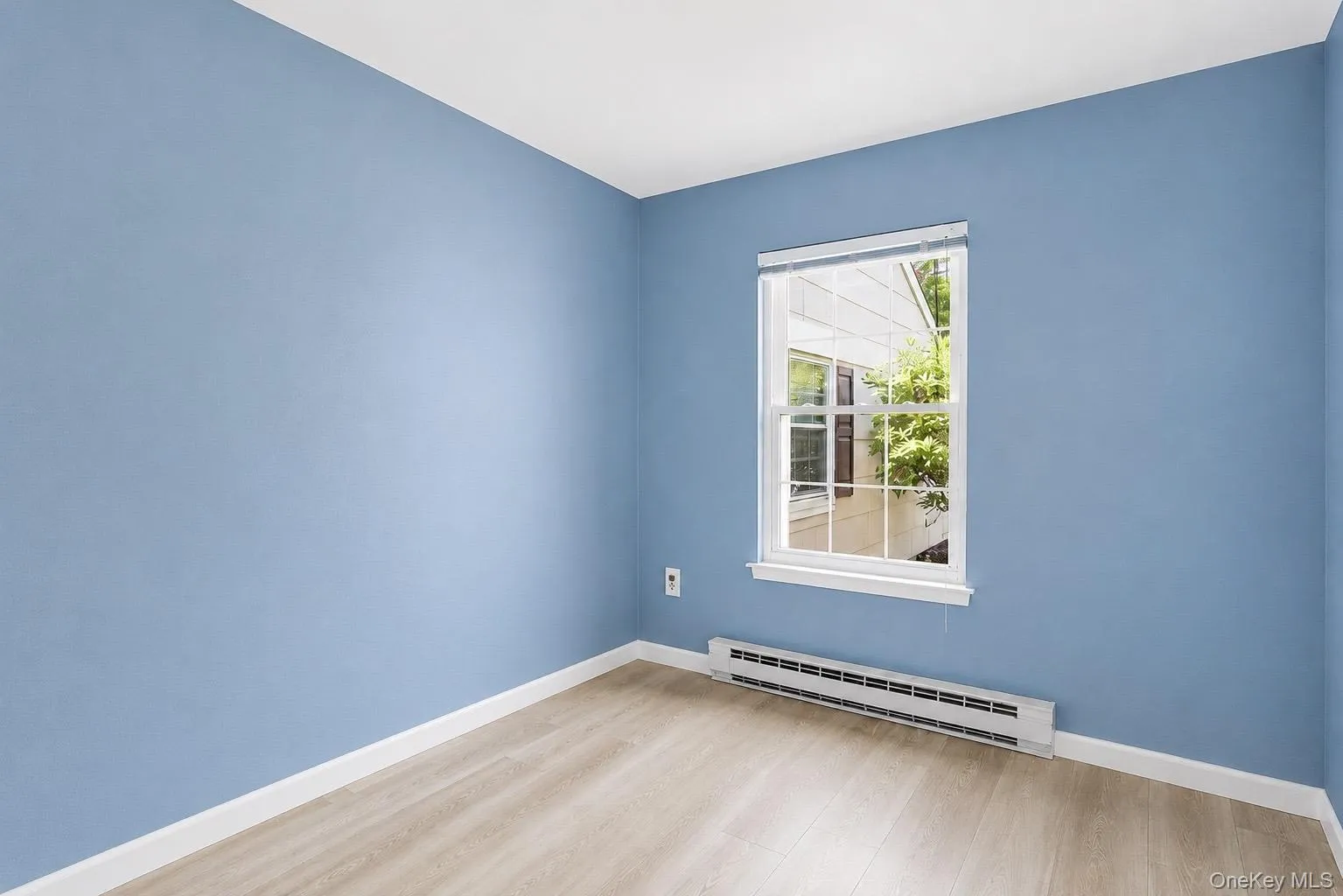 2nd Bedroom 2nd Bedroom