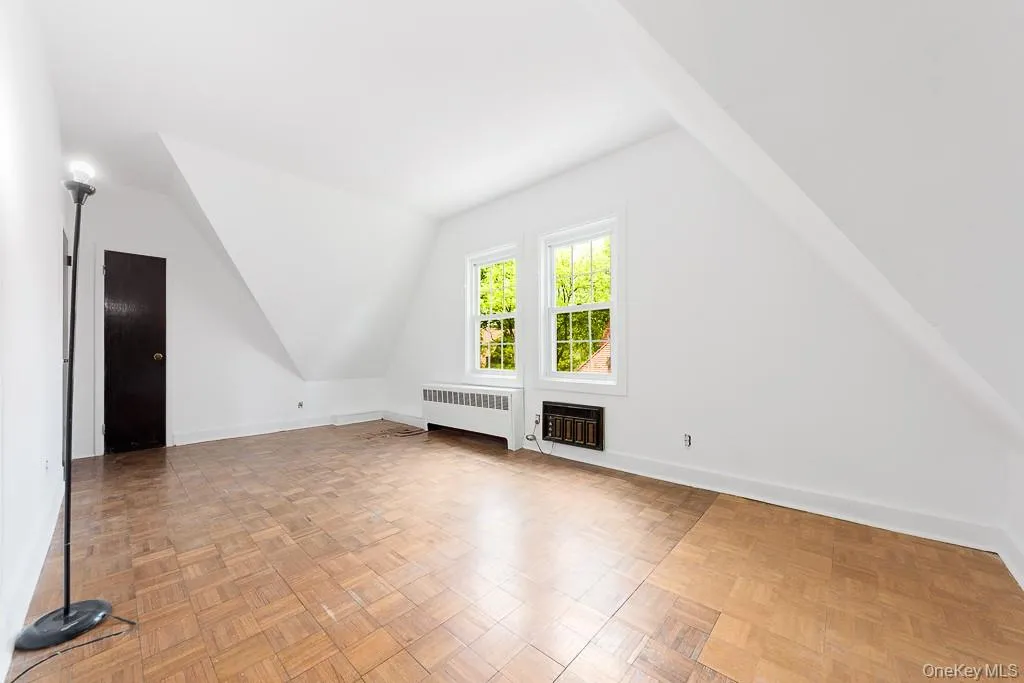 10 Station Square, New York, NY, 2 Rooms Rooms,1 BathroomBathrooms,Residential,For Rent,Station,0,1002014 10 Station Square, New York, NY, 2 Rooms Rooms,1 BathroomBathrooms,Residential,For Rent,Station,0,1002014
