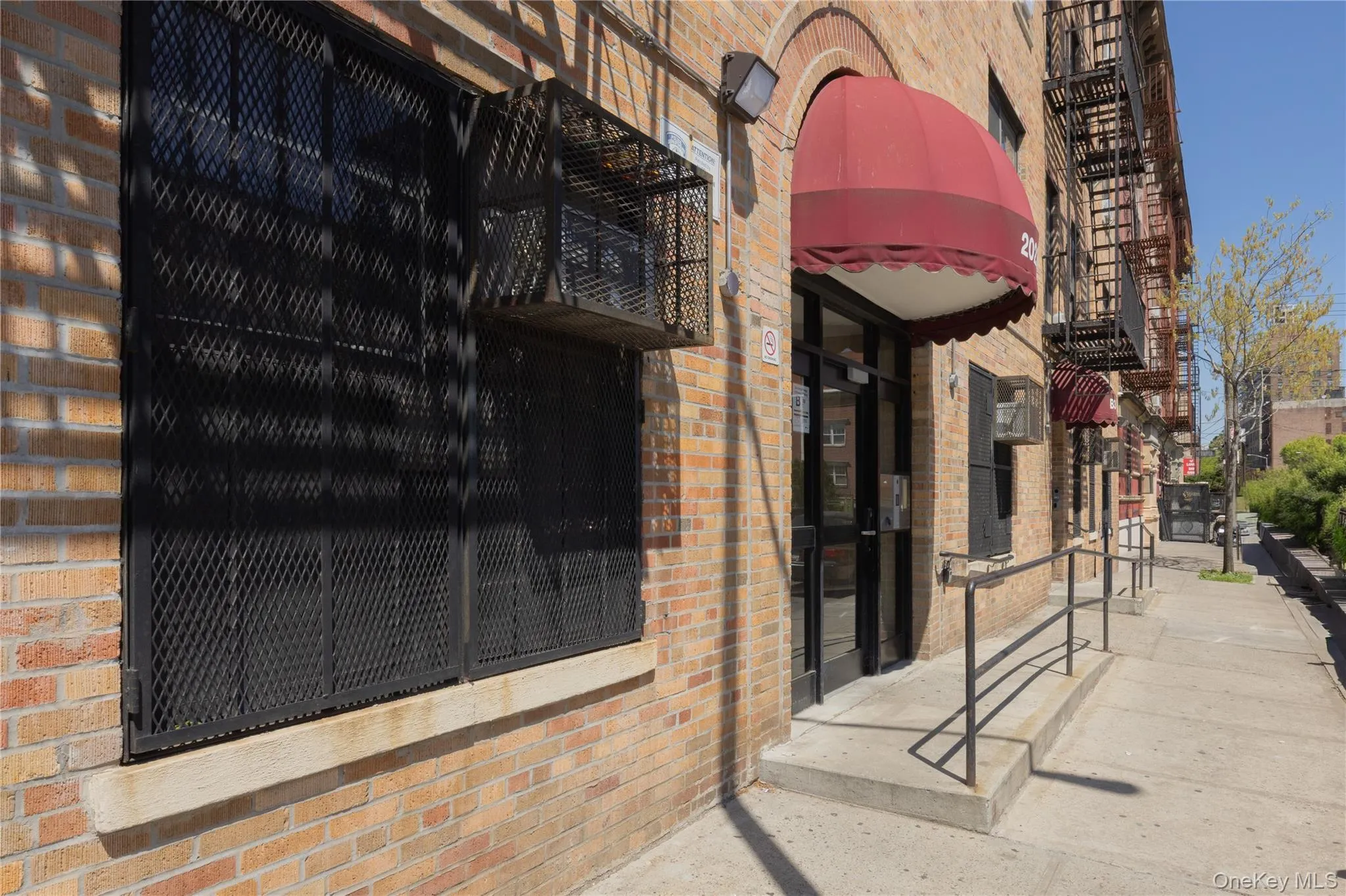 2023 Belmont Avenue, New York, NY, 2 Bedrooms Bedrooms, 5 Rooms Rooms,1 BathroomBathrooms,Residential,For Rent,Belmont,0,1002018 2023 Belmont Avenue, New York, NY, 2 Bedrooms Bedrooms, 5 Rooms Rooms,1 BathroomBathrooms,Residential,For Rent,Belmont,0,1002018