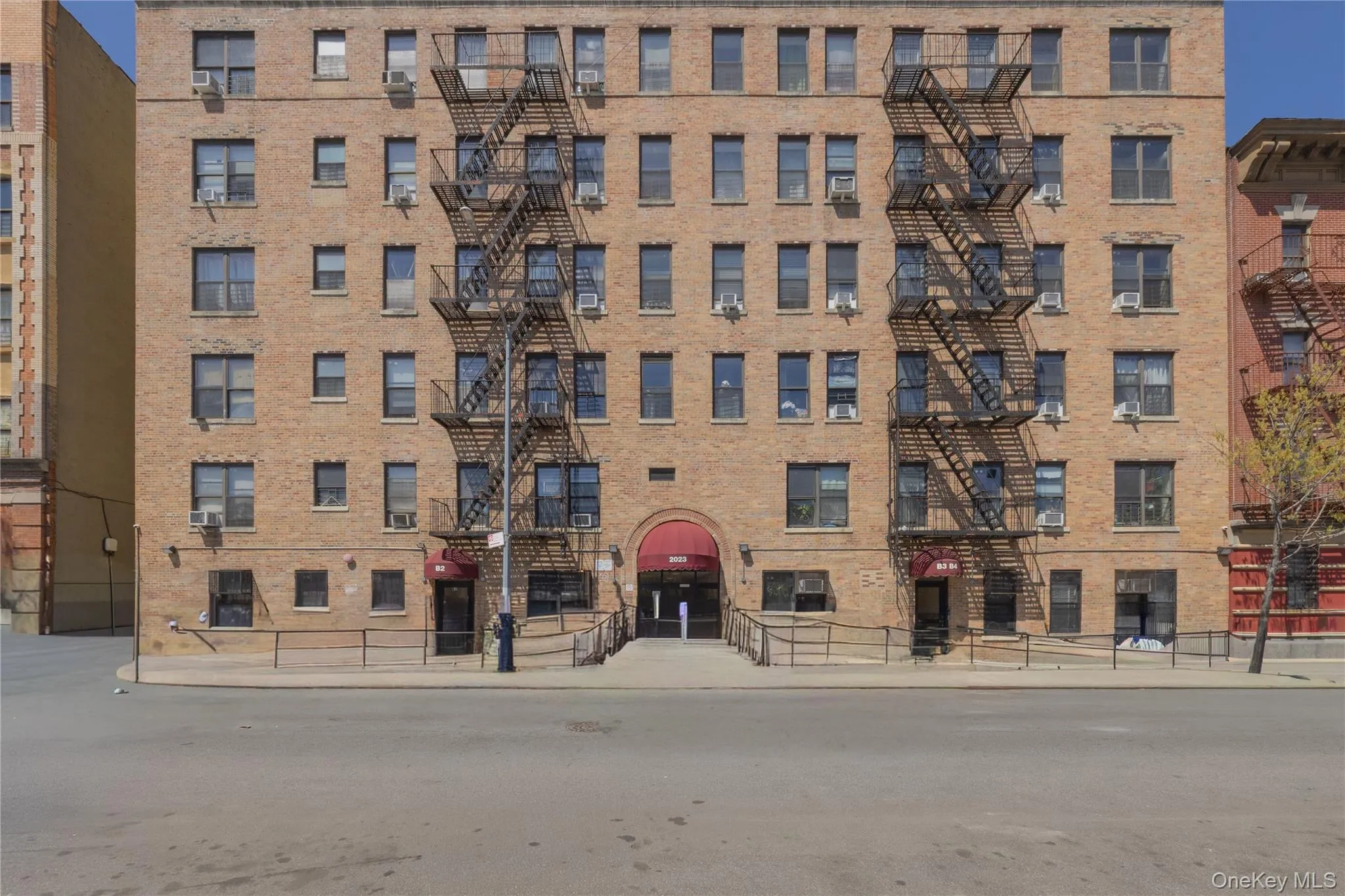 2023 Belmont Avenue, New York, NY, 2 Bedrooms Bedrooms, 5 Rooms Rooms,1 BathroomBathrooms,Residential,For Rent,Belmont,0,1002018 2023 Belmont Avenue, New York, NY, 2 Bedrooms Bedrooms, 5 Rooms Rooms,1 BathroomBathrooms,Residential,For Rent,Belmont,0,1002018