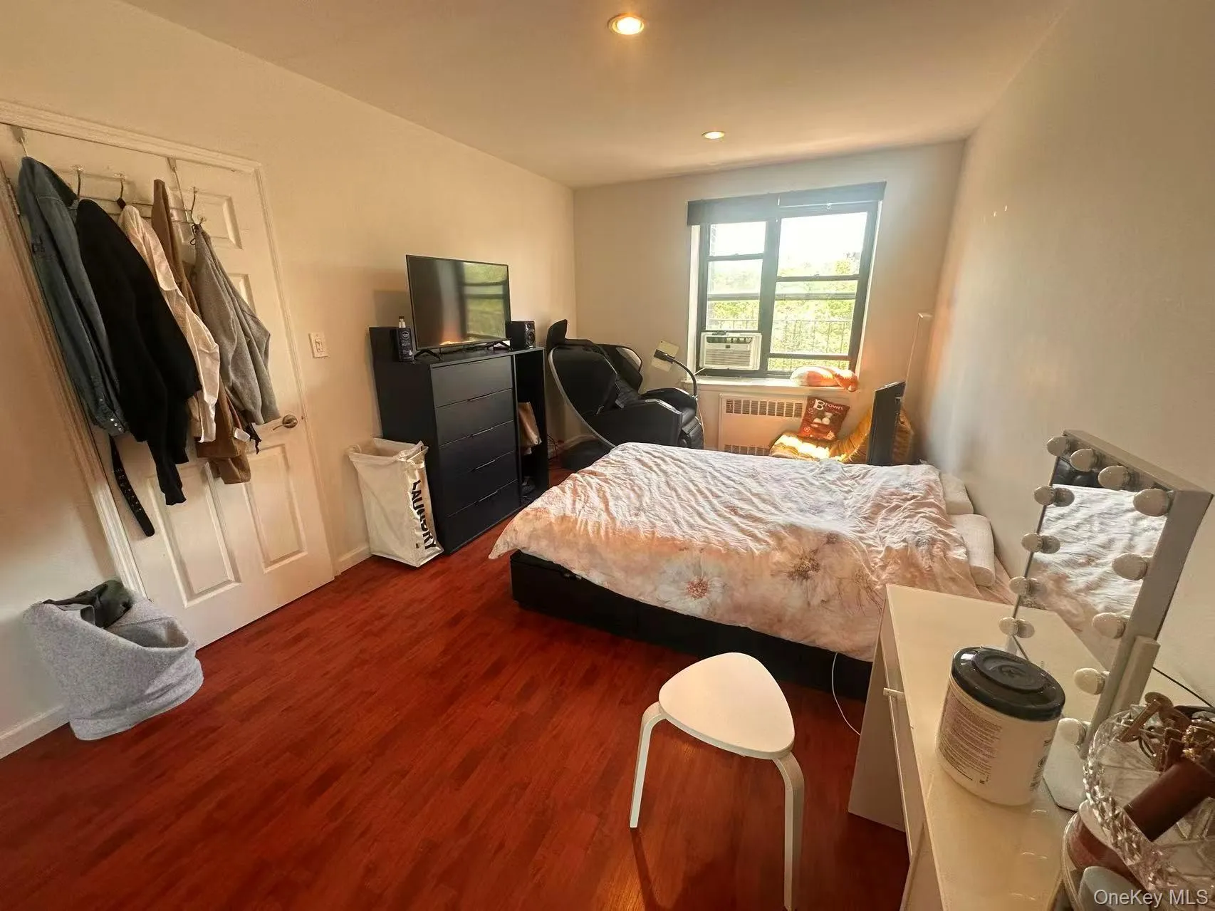 139-15 28 Road, New York, NY, 2 Bedrooms Bedrooms, 4 Rooms Rooms,1 BathroomBathrooms,Residential,For Rent,28,0,1002021 139-15 28 Road, New York, NY, 2 Bedrooms Bedrooms, 4 Rooms Rooms,1 BathroomBathrooms,Residential,For Rent,28,0,1002021