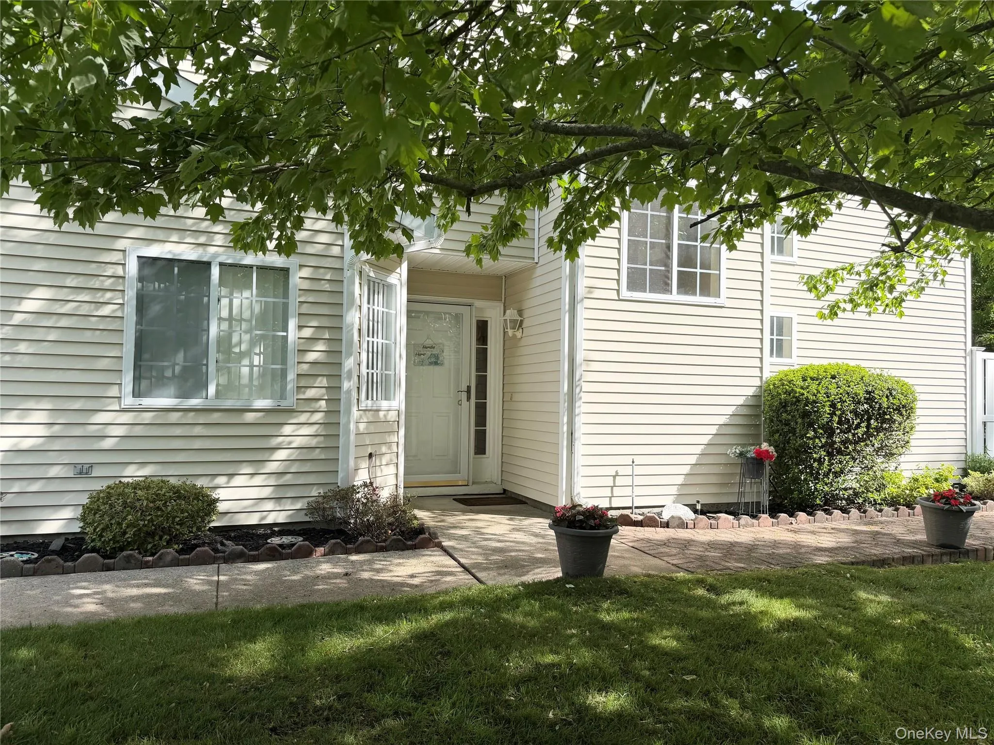 252 Barn Swallow Court, Brookhaven, NY, 3 Bedrooms Bedrooms, 6 Rooms Rooms,2 BathroomsBathrooms,Residential,For Rent,Barn Swallow,0,1002023 252 Barn Swallow Court, Brookhaven, NY, 3 Bedrooms Bedrooms, 6 Rooms Rooms,2 BathroomsBathrooms,Residential,For Rent,Barn Swallow,0,1002023