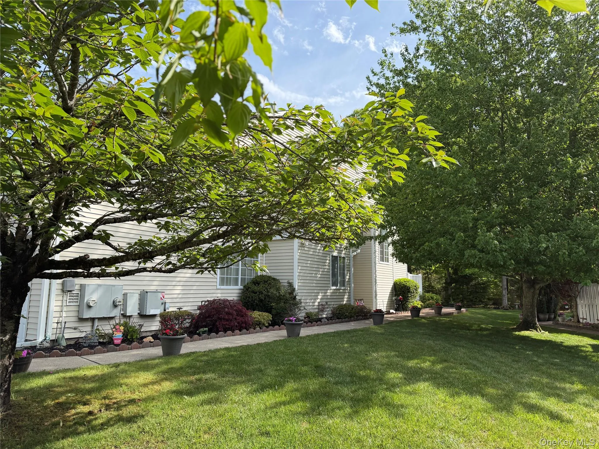 252 Barn Swallow Court, Brookhaven, NY, 3 Bedrooms Bedrooms, 6 Rooms Rooms,2 BathroomsBathrooms,Residential,For Rent,Barn Swallow,0,1002023 252 Barn Swallow Court, Brookhaven, NY, 3 Bedrooms Bedrooms, 6 Rooms Rooms,2 BathroomsBathrooms,Residential,For Rent,Barn Swallow,0,1002023