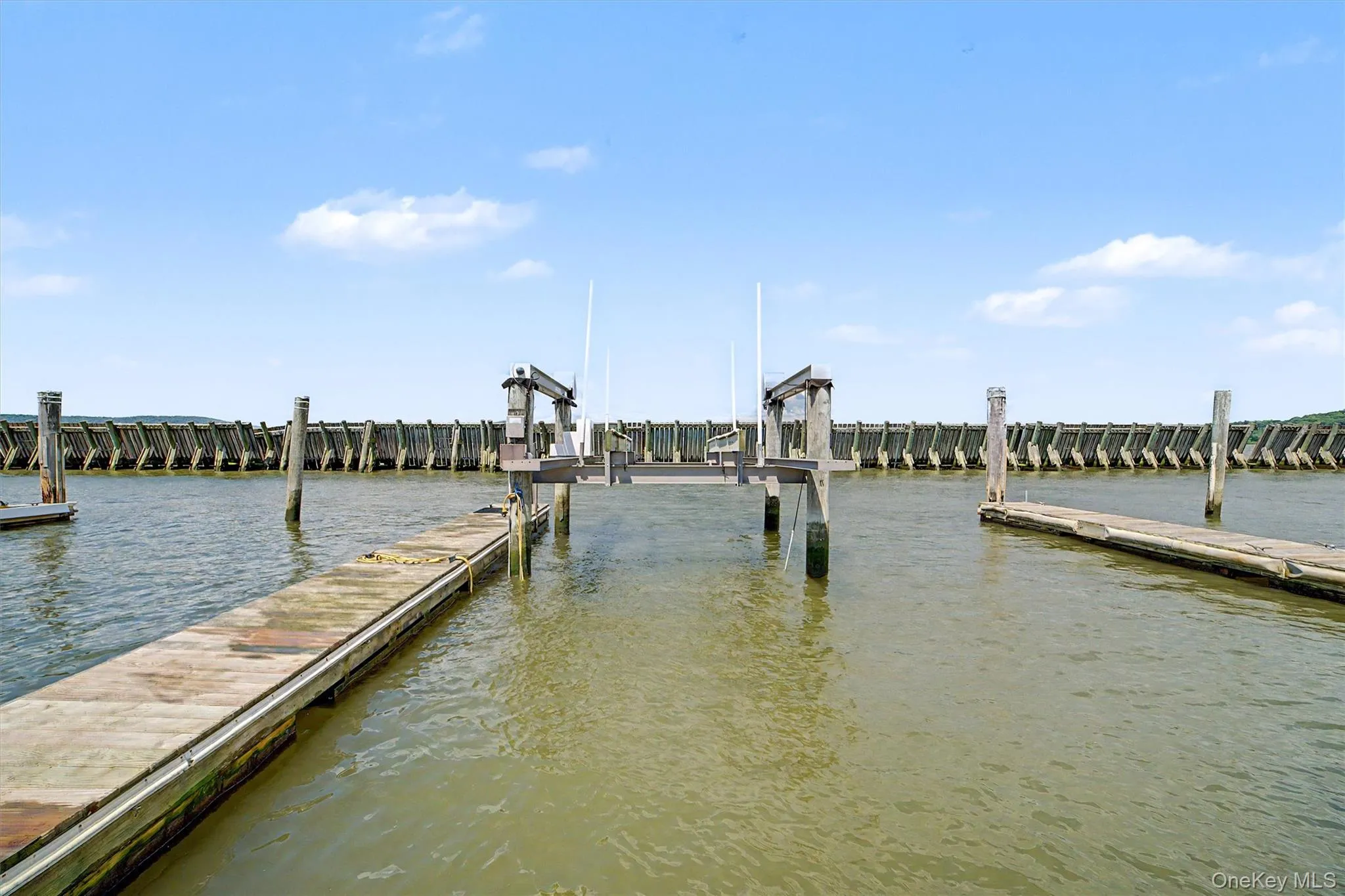 D-17 Half Moon Bay Marina, Cortlandt, NY, ,Residential,For Rent,Half Moon Bay Marina,0,1002024 D-17 Half Moon Bay Marina, Cortlandt, NY, ,Residential,For Rent,Half Moon Bay Marina,0,1002024