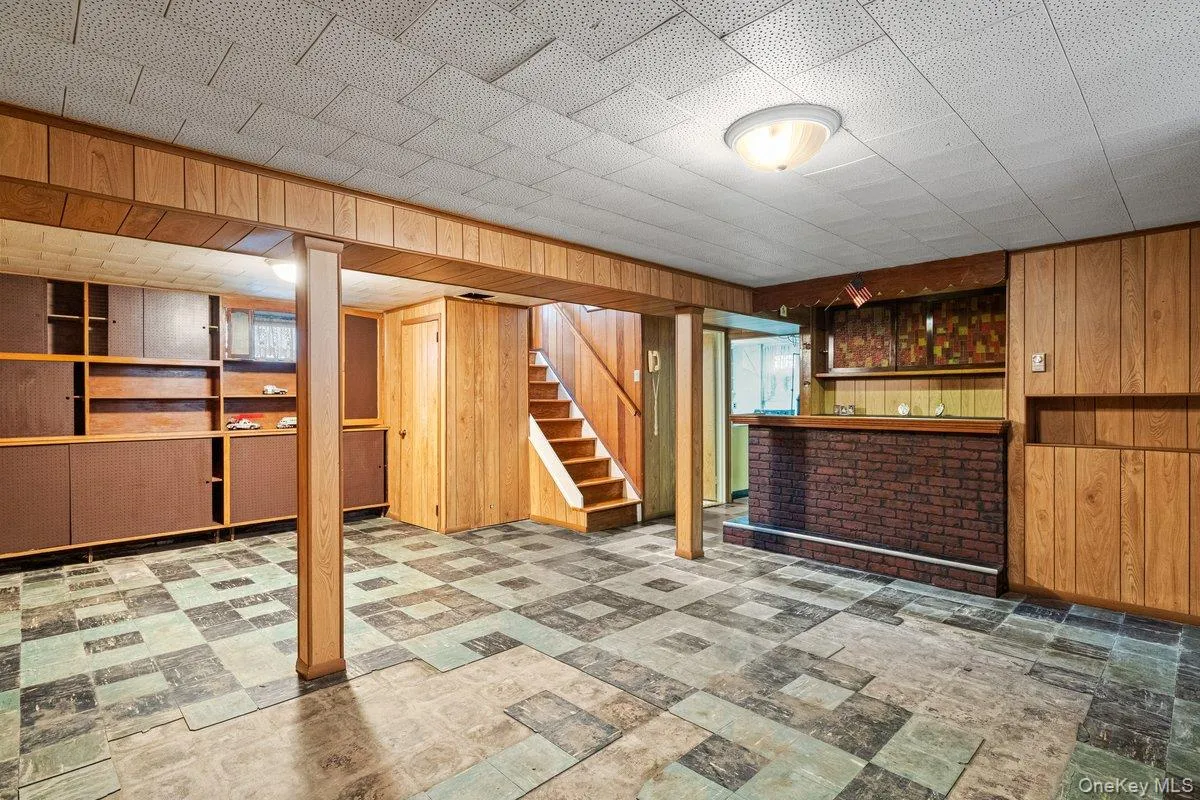 14586 8th Avenue, New York, NY, 4 Bedrooms Bedrooms, 7 Rooms Rooms,2 BathroomsBathrooms,Residential,For Rent,8th,0,1002027 14586 8th Avenue, New York, NY, 4 Bedrooms Bedrooms, 7 Rooms Rooms,2 BathroomsBathrooms,Residential,For Rent,8th,0,1002027