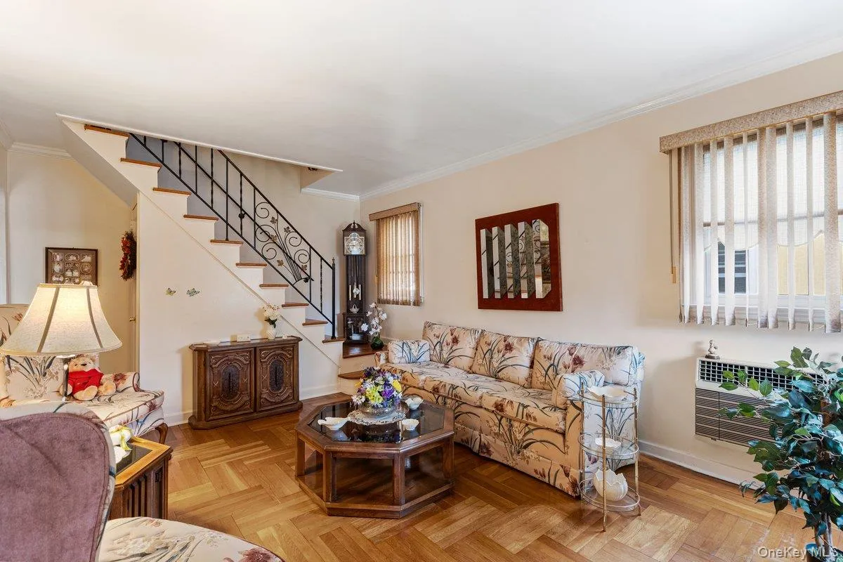 14586 8th Avenue, New York, NY, 4 Bedrooms Bedrooms, 7 Rooms Rooms,2 BathroomsBathrooms,Residential,For Rent,8th,0,1002027 14586 8th Avenue, New York, NY, 4 Bedrooms Bedrooms, 7 Rooms Rooms,2 BathroomsBathrooms,Residential,For Rent,8th,0,1002027