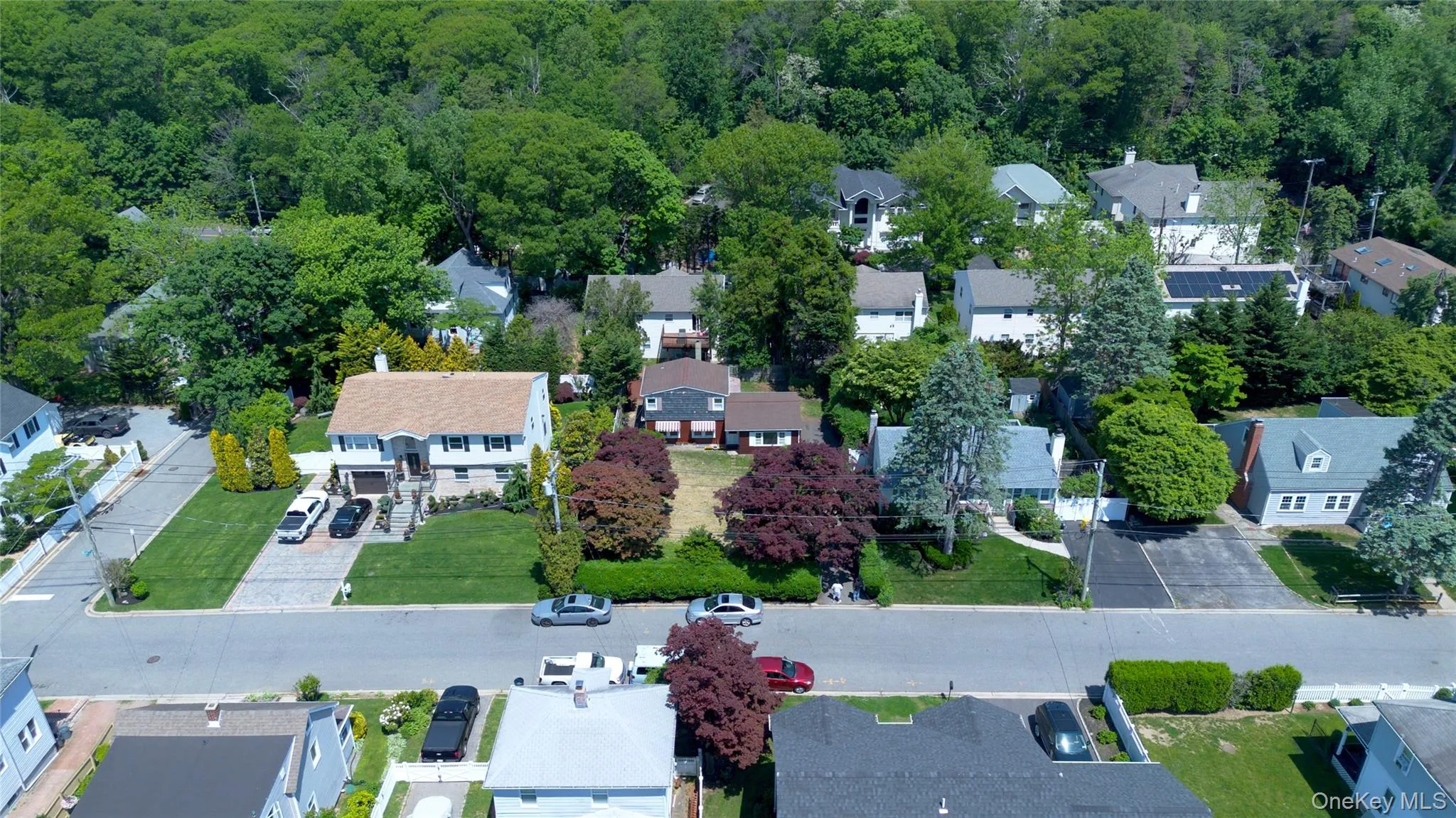 28 Cross Street, Glen Cove, NY, 3 Bedrooms Bedrooms, 5 Rooms Rooms,2 BathroomsBathrooms,Residential,For Rent,Cross,0,1002028 28 Cross Street, Glen Cove, NY, 3 Bedrooms Bedrooms, 5 Rooms Rooms,2 BathroomsBathrooms,Residential,For Rent,Cross,0,1002028