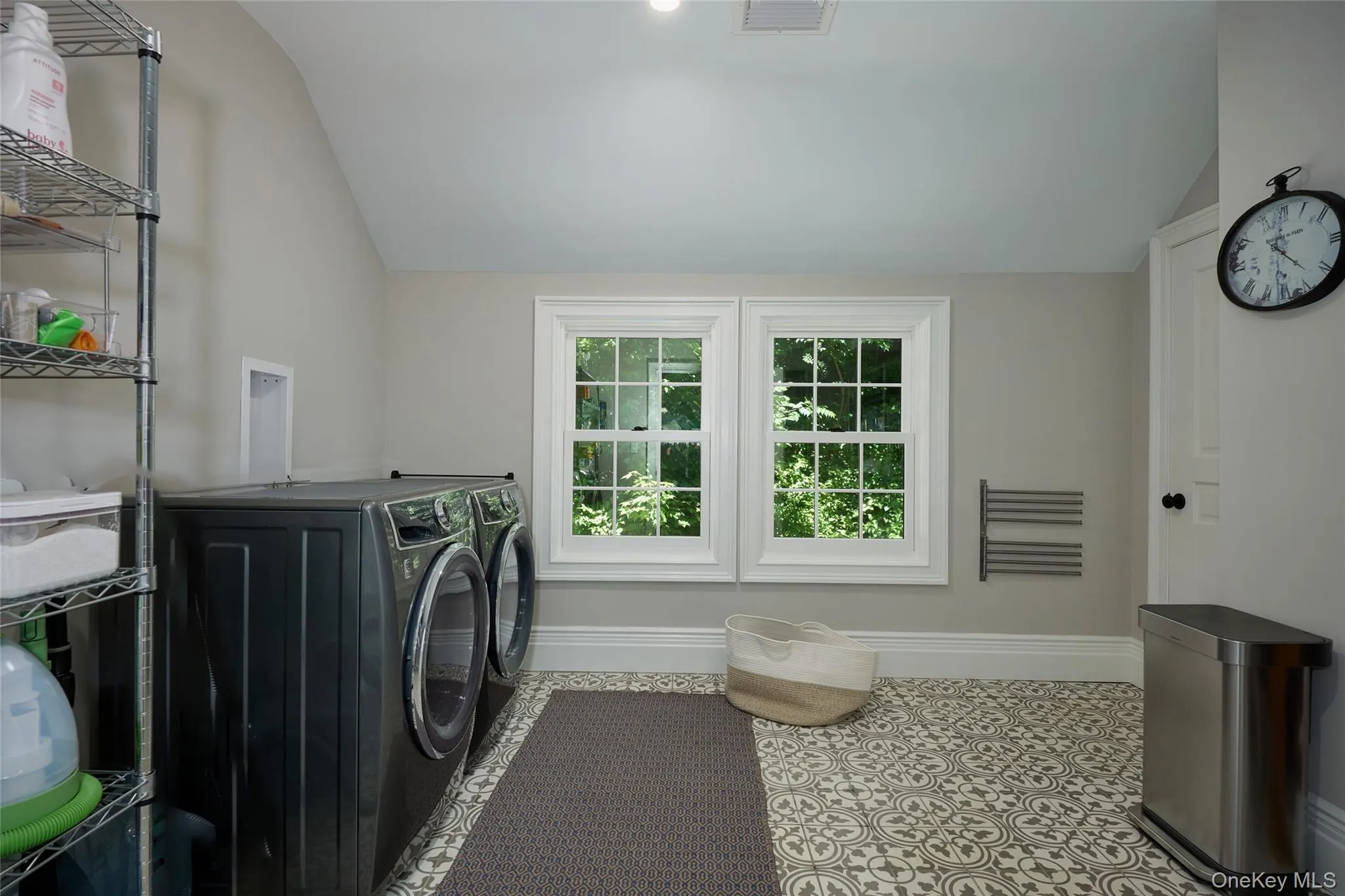 32 Lookout Road, Tuxedo, NY, 5 Bedrooms Bedrooms, 14 Rooms Rooms,3 BathroomsBathrooms,Residential,For Rent,Lookout,0,1002031 32 Lookout Road, Tuxedo, NY, 5 Bedrooms Bedrooms, 14 Rooms Rooms,3 BathroomsBathrooms,Residential,For Rent,Lookout,0,1002031