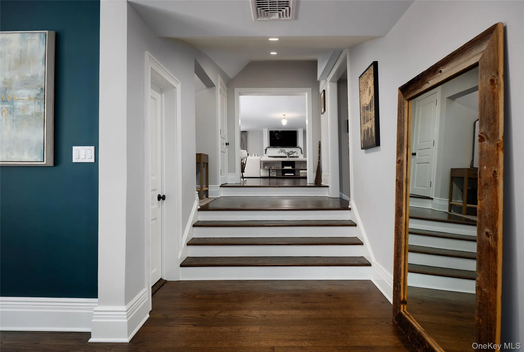 32 Lookout Road, Tuxedo, NY, 5 Bedrooms Bedrooms, 14 Rooms Rooms,3 BathroomsBathrooms,Residential,For Rent,Lookout,0,1002031 32 Lookout Road, Tuxedo, NY, 5 Bedrooms Bedrooms, 14 Rooms Rooms,3 BathroomsBathrooms,Residential,For Rent,Lookout,0,1002031