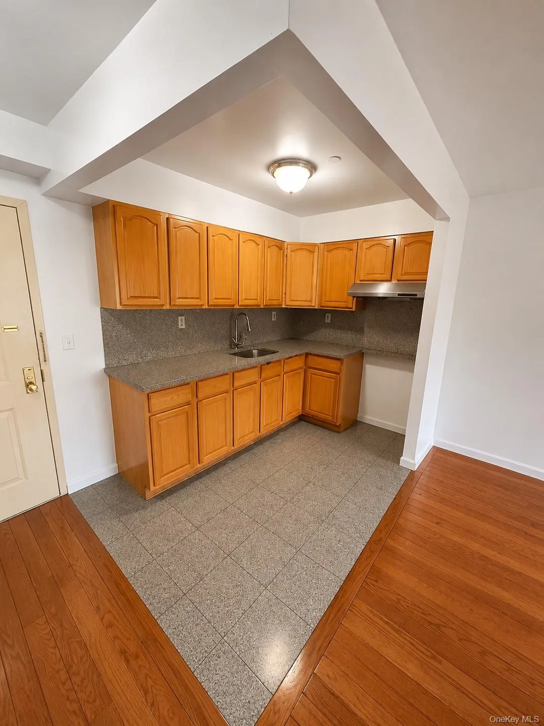 35-06 Leavitt Street, New York, NY, 2 Bedrooms Bedrooms, 5 Rooms Rooms,2 BathroomsBathrooms,Residential,For Rent,Leavitt,0,1002033 35-06 Leavitt Street, New York, NY, 2 Bedrooms Bedrooms, 5 Rooms Rooms,2 BathroomsBathrooms,Residential,For Rent,Leavitt,0,1002033