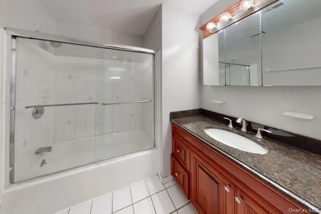 248 Lake Pointe Drive, Brookhaven, NY, 2 Bedrooms Bedrooms, 5 Rooms Rooms,1 BathroomBathrooms,Residential Lease,For Rent,Lake Pointe,0,1002035 248 Lake Pointe Drive, Brookhaven, NY, 2 Bedrooms Bedrooms, 5 Rooms Rooms,1 BathroomBathrooms,Residential Lease,For Rent,Lake Pointe,0,1002035