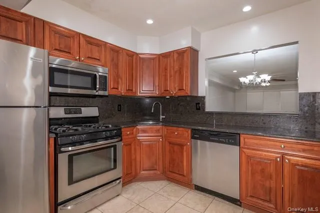 248 Lake Pointe Drive, Brookhaven, NY, 2 Bedrooms Bedrooms, 5 Rooms Rooms,1 BathroomBathrooms,Residential Lease,For Rent,Lake Pointe,0,1002037 248 Lake Pointe Drive, Brookhaven, NY, 2 Bedrooms Bedrooms, 5 Rooms Rooms,1 BathroomBathrooms,Residential Lease,For Rent,Lake Pointe,0,1002037