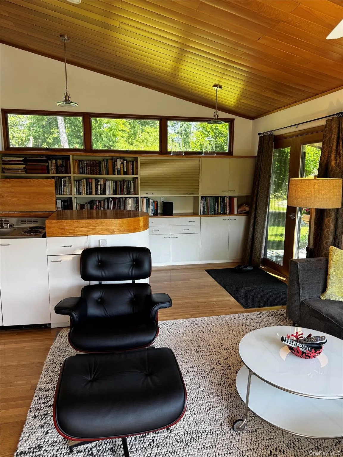 2 Cannon Hill Road, Tuxedo, NY, 3 Bedrooms Bedrooms, 10 Rooms Rooms,2 BathroomsBathrooms,Residential,For Rent,Cannon Hill,0,1002039 2 Cannon Hill Road, Tuxedo, NY, 3 Bedrooms Bedrooms, 10 Rooms Rooms,2 BathroomsBathrooms,Residential,For Rent,Cannon Hill,0,1002039