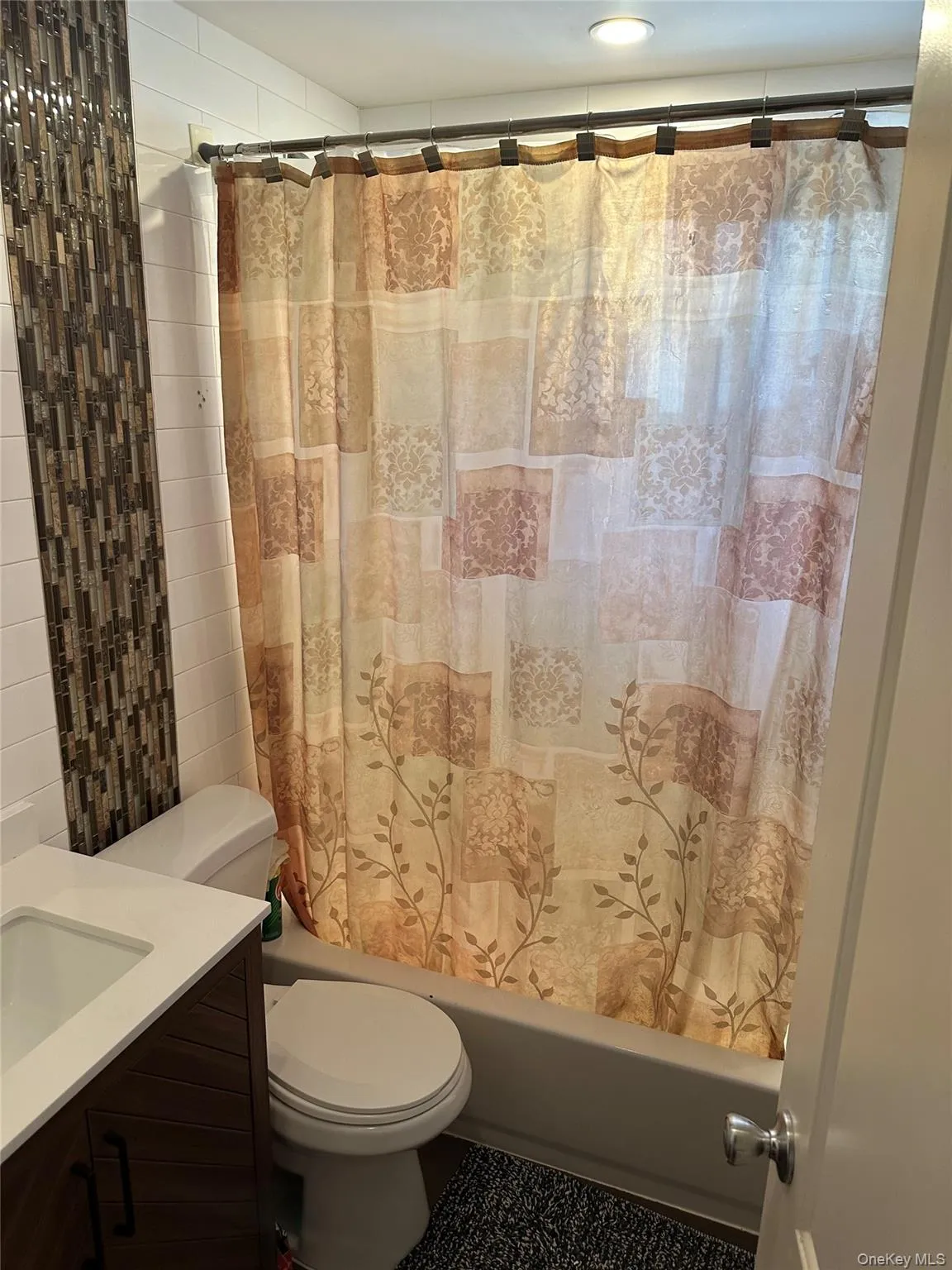 14414 159th Street, New York, NY, 3 Bedrooms Bedrooms, 8 Rooms Rooms,2 BathroomsBathrooms,Residential,For Rent,159th,0,1002040 14414 159th Street, New York, NY, 3 Bedrooms Bedrooms, 8 Rooms Rooms,2 BathroomsBathrooms,Residential,For Rent,159th,0,1002040