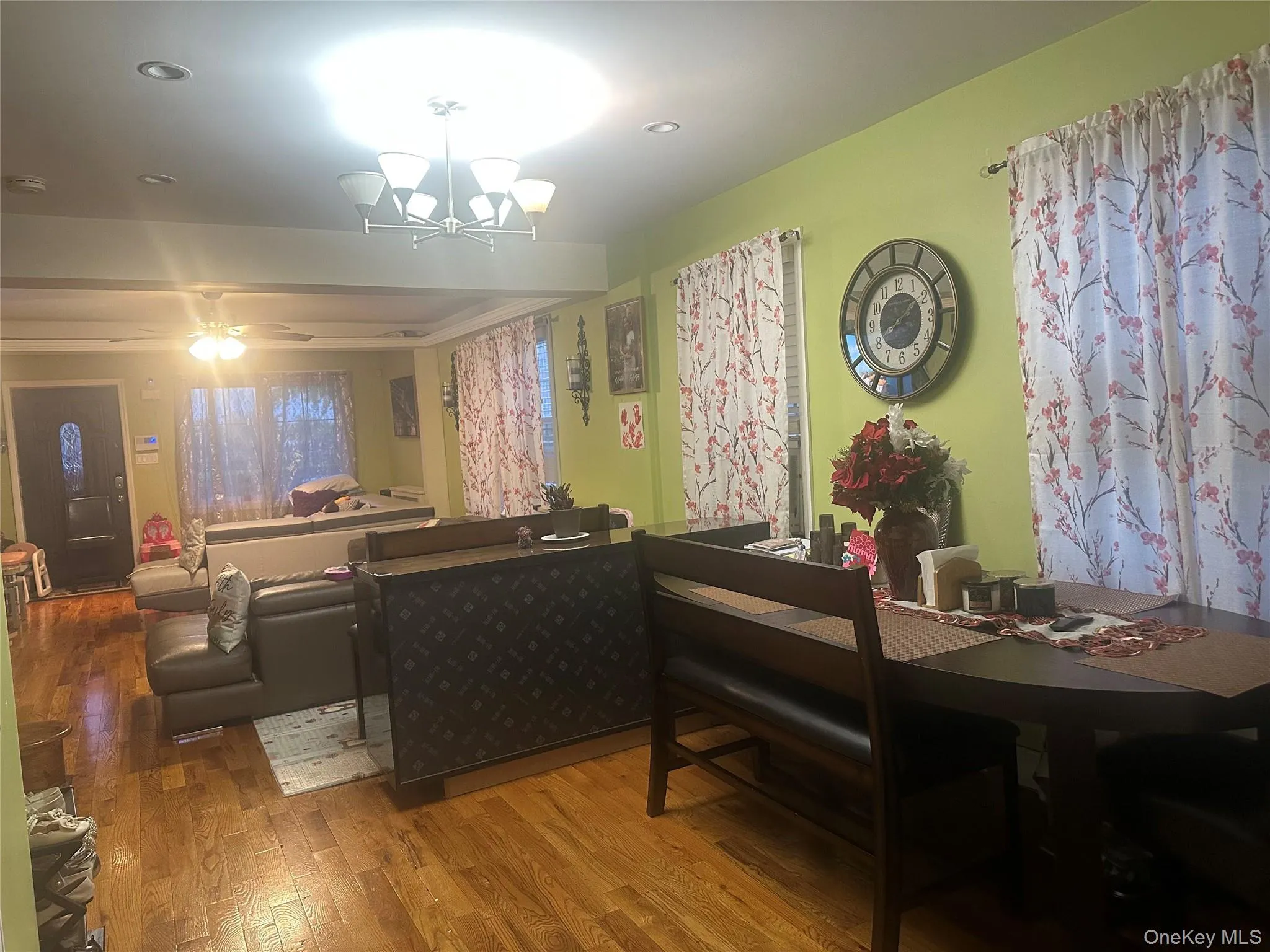 14414 159th Street, New York, NY, 3 Bedrooms Bedrooms, 8 Rooms Rooms,2 BathroomsBathrooms,Residential,For Rent,159th,0,1002040 14414 159th Street, New York, NY, 3 Bedrooms Bedrooms, 8 Rooms Rooms,2 BathroomsBathrooms,Residential,For Rent,159th,0,1002040