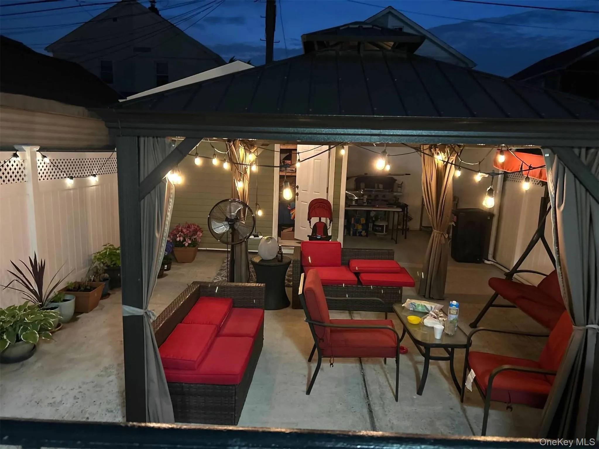 14414 159th Street, New York, NY, 3 Bedrooms Bedrooms, 8 Rooms Rooms,2 BathroomsBathrooms,Residential,For Rent,159th,0,1002040 14414 159th Street, New York, NY, 3 Bedrooms Bedrooms, 8 Rooms Rooms,2 BathroomsBathrooms,Residential,For Rent,159th,0,1002040