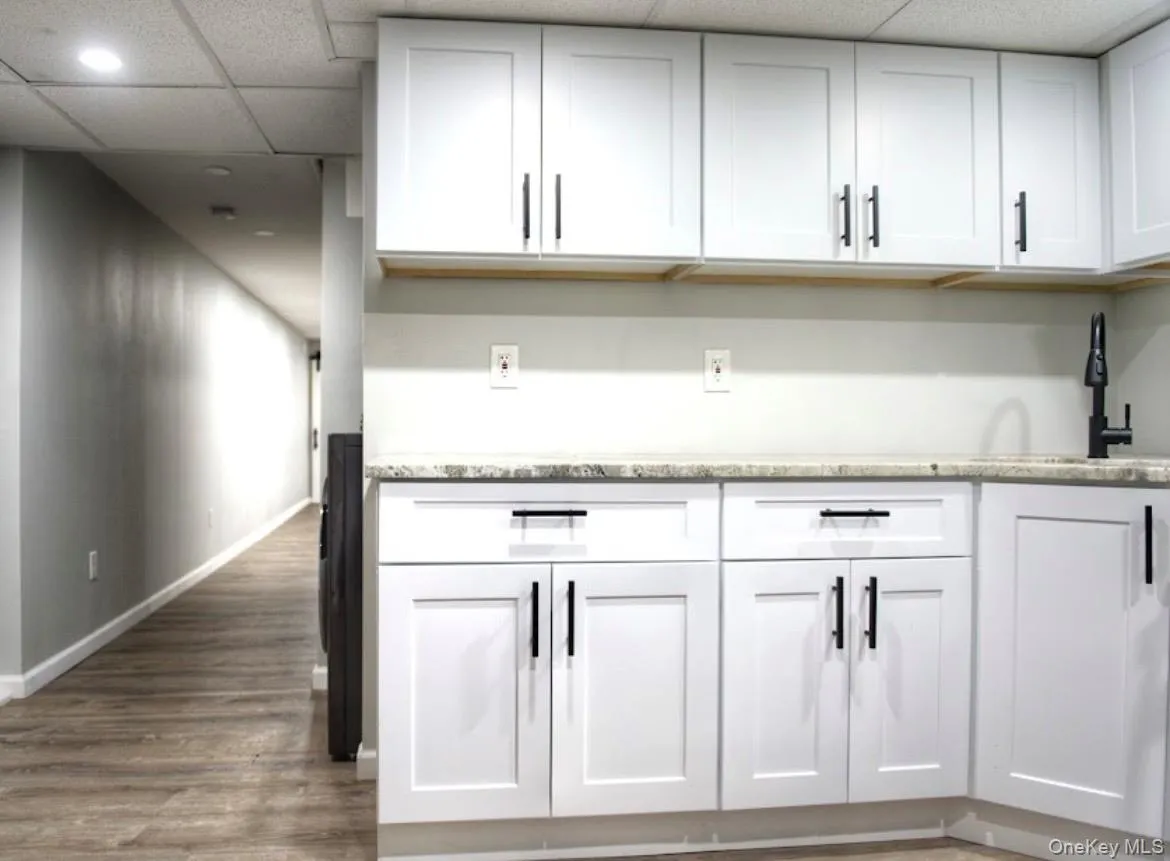 986 77th Street, New York, NY, 3 Bedrooms Bedrooms, 6 Rooms Rooms,1 BathroomBathrooms,Residential,For Rent,77th,0,1002041 986 77th Street, New York, NY, 3 Bedrooms Bedrooms, 6 Rooms Rooms,1 BathroomBathrooms,Residential,For Rent,77th,0,1002041