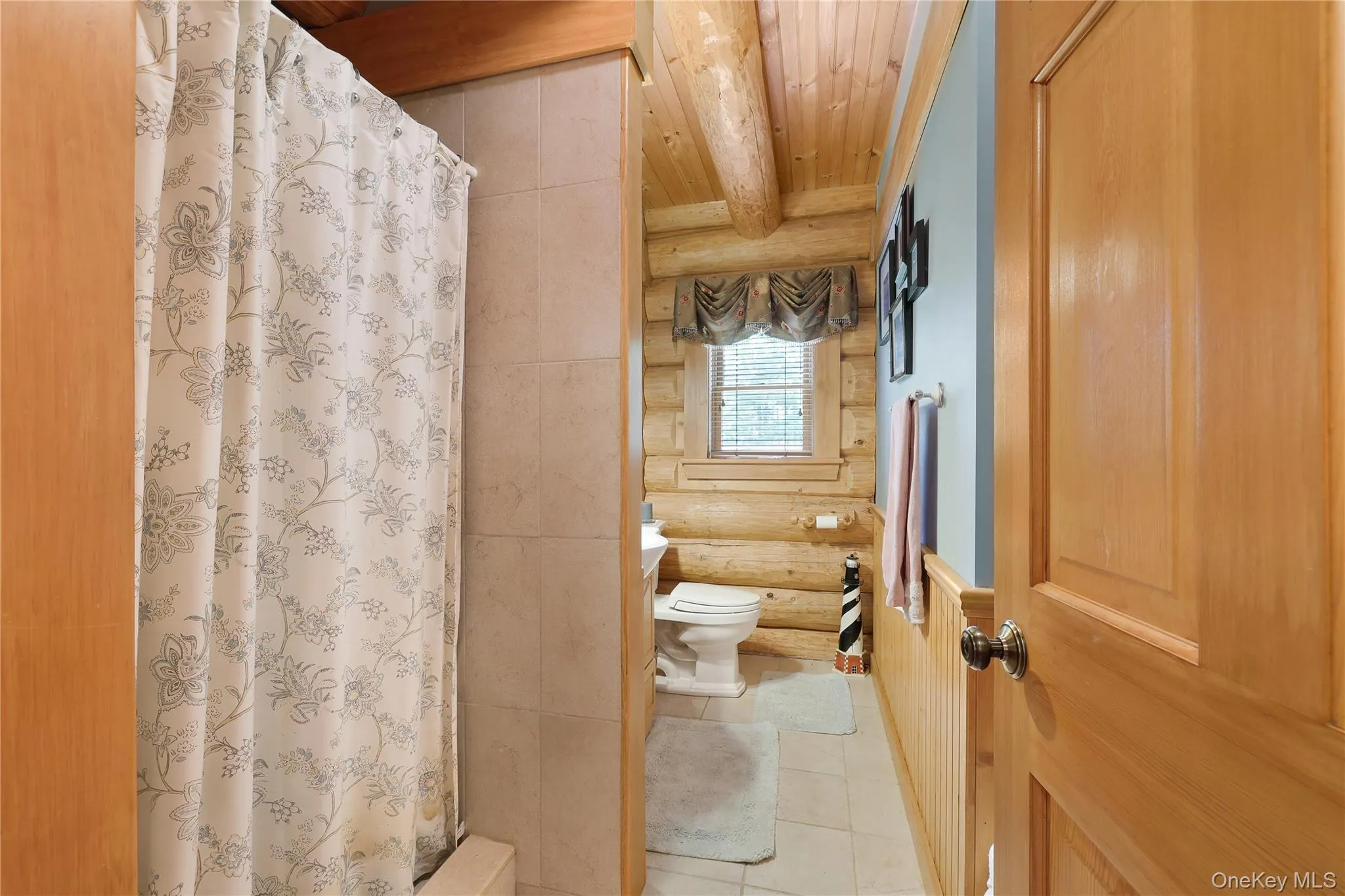 25 Cauthers Road, Fallsburg, NY, 4 Bedrooms Bedrooms, 7 Rooms Rooms,2 BathroomsBathrooms,Residential,For Rent,Cauthers,0,1002042 25 Cauthers Road, Fallsburg, NY, 4 Bedrooms Bedrooms, 7 Rooms Rooms,2 BathroomsBathrooms,Residential,For Rent,Cauthers,0,1002042