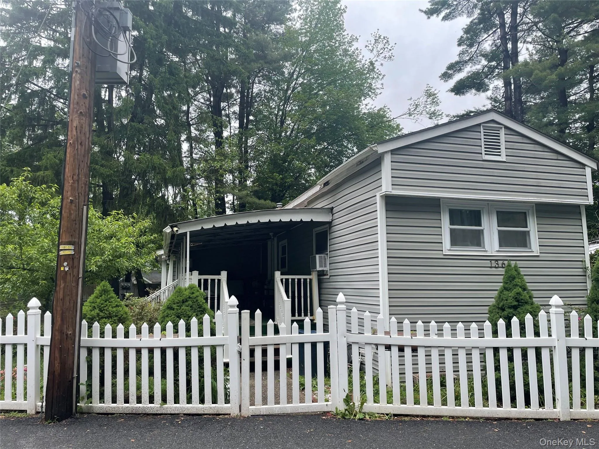 136 Quaker Rd Trailer Park, Ramapo, NY, 4 Bedrooms Bedrooms, 7 Rooms Rooms,1 BathroomBathrooms,Residential,For Rent,Quaker Rd Trailer Park,0,1002048 136 Quaker Rd Trailer Park, Ramapo, NY, 4 Bedrooms Bedrooms, 7 Rooms Rooms,1 BathroomBathrooms,Residential,For Rent,Quaker Rd Trailer Park,0,1002048