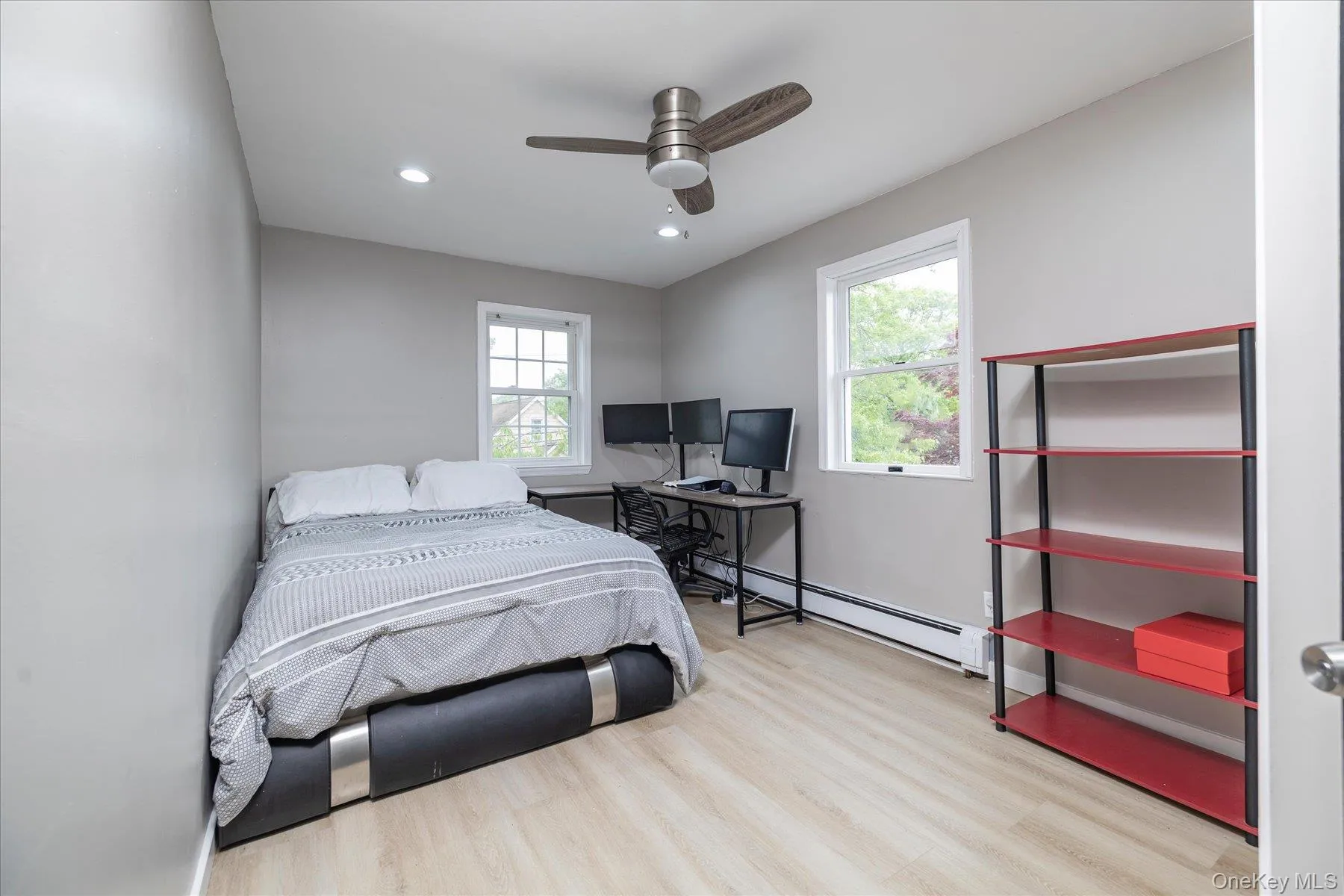 582 Washington Avenue, Hempstead, NY, 4 Bedrooms Bedrooms, 9 Rooms Rooms,1 BathroomBathrooms,Residential Lease,For Rent,Washington,0,1002052 582 Washington Avenue, Hempstead, NY, 4 Bedrooms Bedrooms, 9 Rooms Rooms,1 BathroomBathrooms,Residential Lease,For Rent,Washington,0,1002052