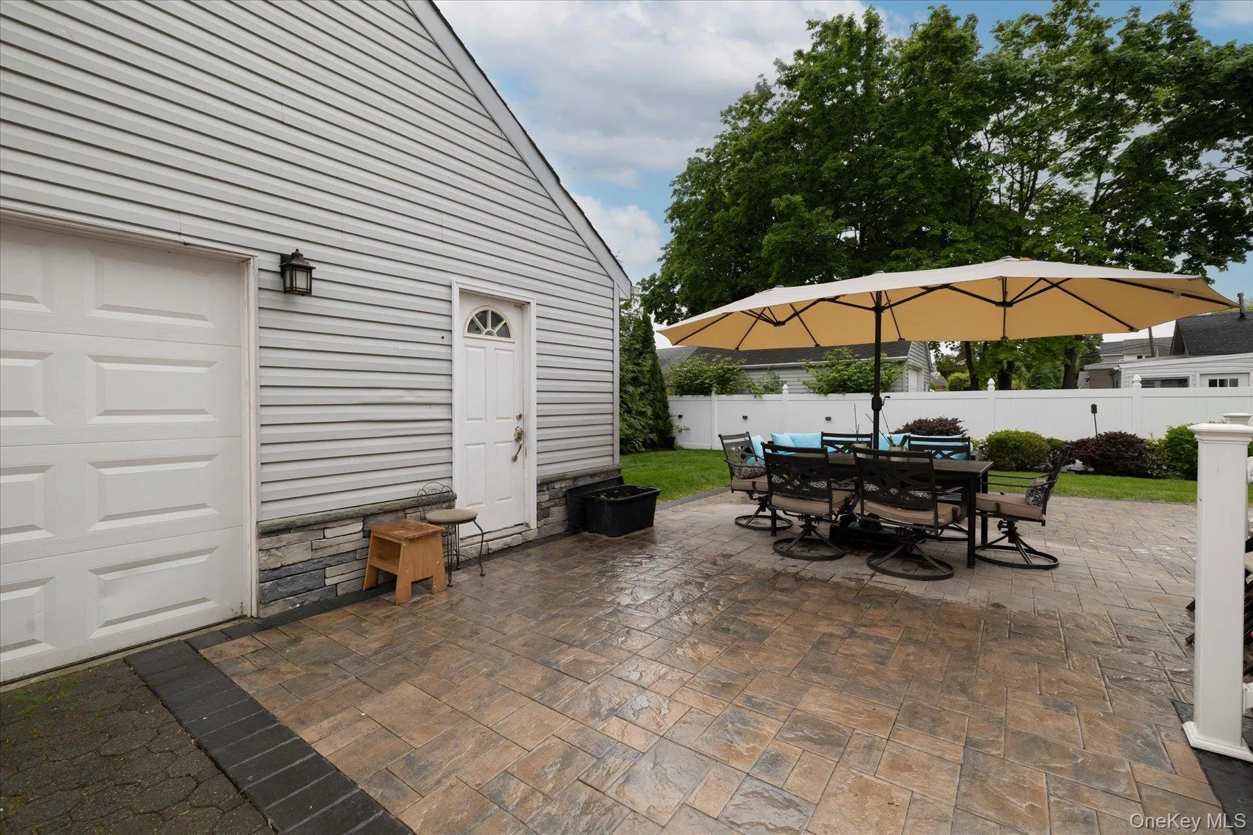 582 Washington Avenue, Hempstead, NY, 4 Bedrooms Bedrooms, 9 Rooms Rooms,1 BathroomBathrooms,Residential Lease,For Rent,Washington,0,1002052 582 Washington Avenue, Hempstead, NY, 4 Bedrooms Bedrooms, 9 Rooms Rooms,1 BathroomBathrooms,Residential Lease,For Rent,Washington,0,1002052