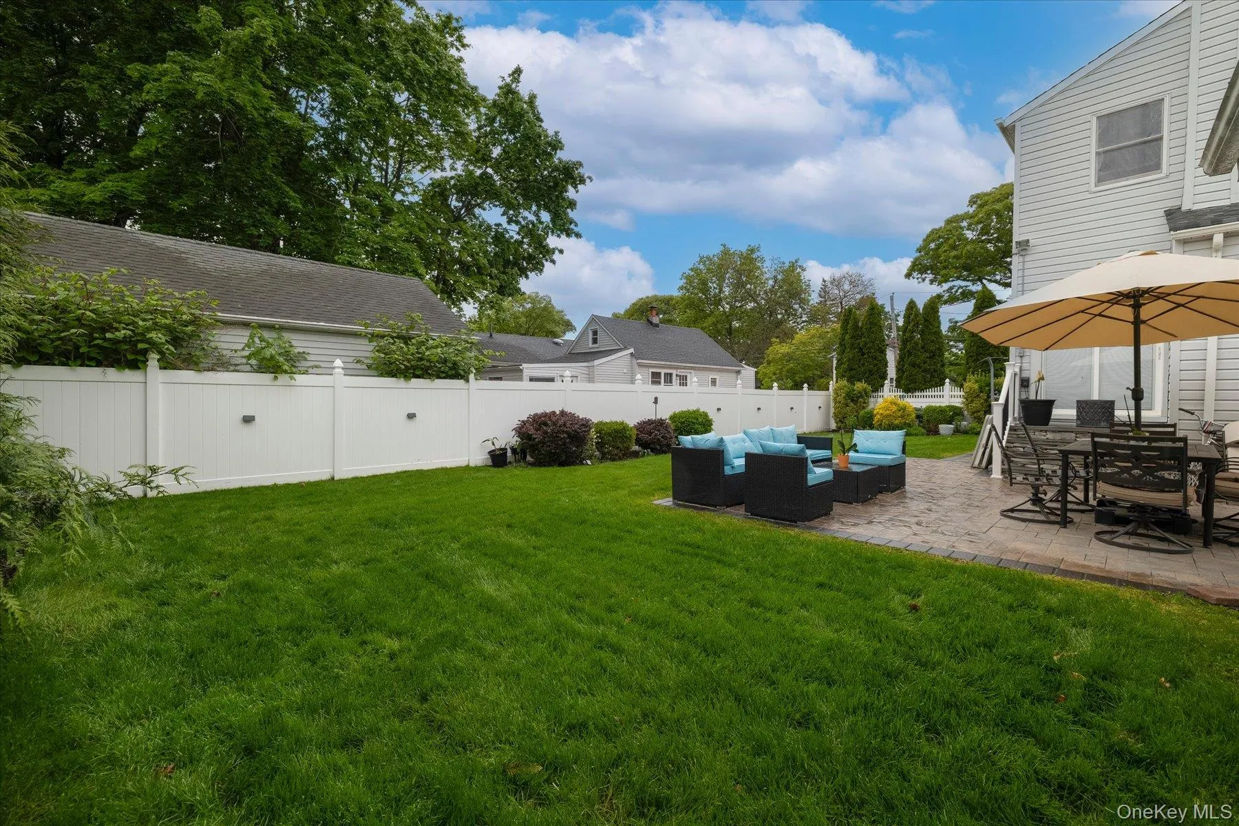 582 Washington Avenue, Hempstead, NY, 4 Bedrooms Bedrooms, 9 Rooms Rooms,1 BathroomBathrooms,Residential Lease,For Rent,Washington,0,1002052 582 Washington Avenue, Hempstead, NY, 4 Bedrooms Bedrooms, 9 Rooms Rooms,1 BathroomBathrooms,Residential Lease,For Rent,Washington,0,1002052