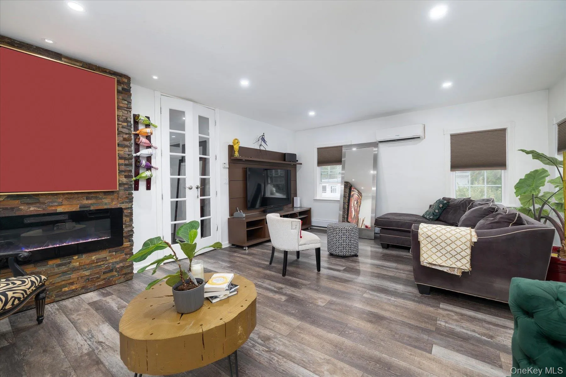 582 Washington Avenue, Hempstead, NY, 4 Bedrooms Bedrooms, 9 Rooms Rooms,1 BathroomBathrooms,Residential Lease,For Rent,Washington,0,1002052 582 Washington Avenue, Hempstead, NY, 4 Bedrooms Bedrooms, 9 Rooms Rooms,1 BathroomBathrooms,Residential Lease,For Rent,Washington,0,1002052