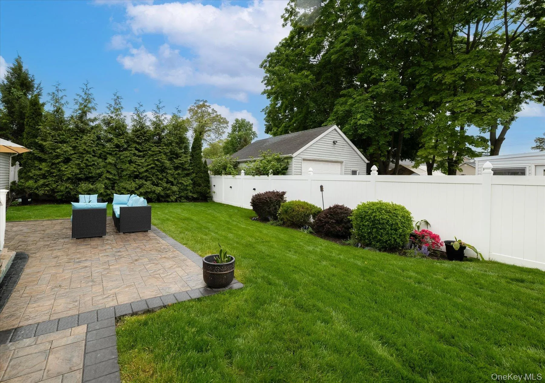 582 Washington Avenue, Hempstead, NY, 4 Bedrooms Bedrooms, 9 Rooms Rooms,1 BathroomBathrooms,Residential Lease,For Rent,Washington,0,1002052 582 Washington Avenue, Hempstead, NY, 4 Bedrooms Bedrooms, 9 Rooms Rooms,1 BathroomBathrooms,Residential Lease,For Rent,Washington,0,1002052