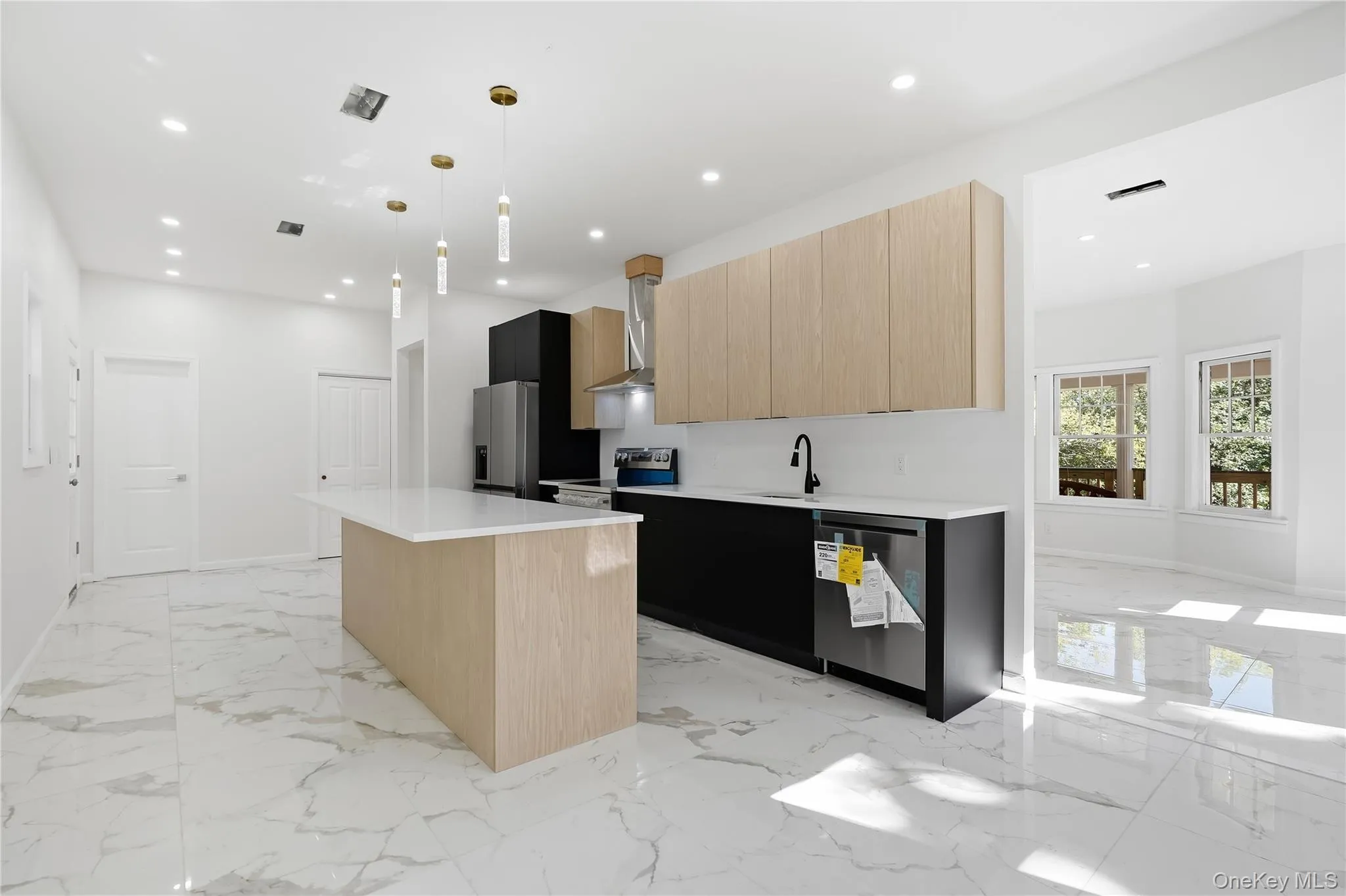 24 Summit Avenue, Monroe, NY, 4 Bedrooms Bedrooms, 7 Rooms Rooms,2 BathroomsBathrooms,Residential,For Rent,Summit,0,1002053 24 Summit Avenue, Monroe, NY, 4 Bedrooms Bedrooms, 7 Rooms Rooms,2 BathroomsBathrooms,Residential,For Rent,Summit,0,1002053