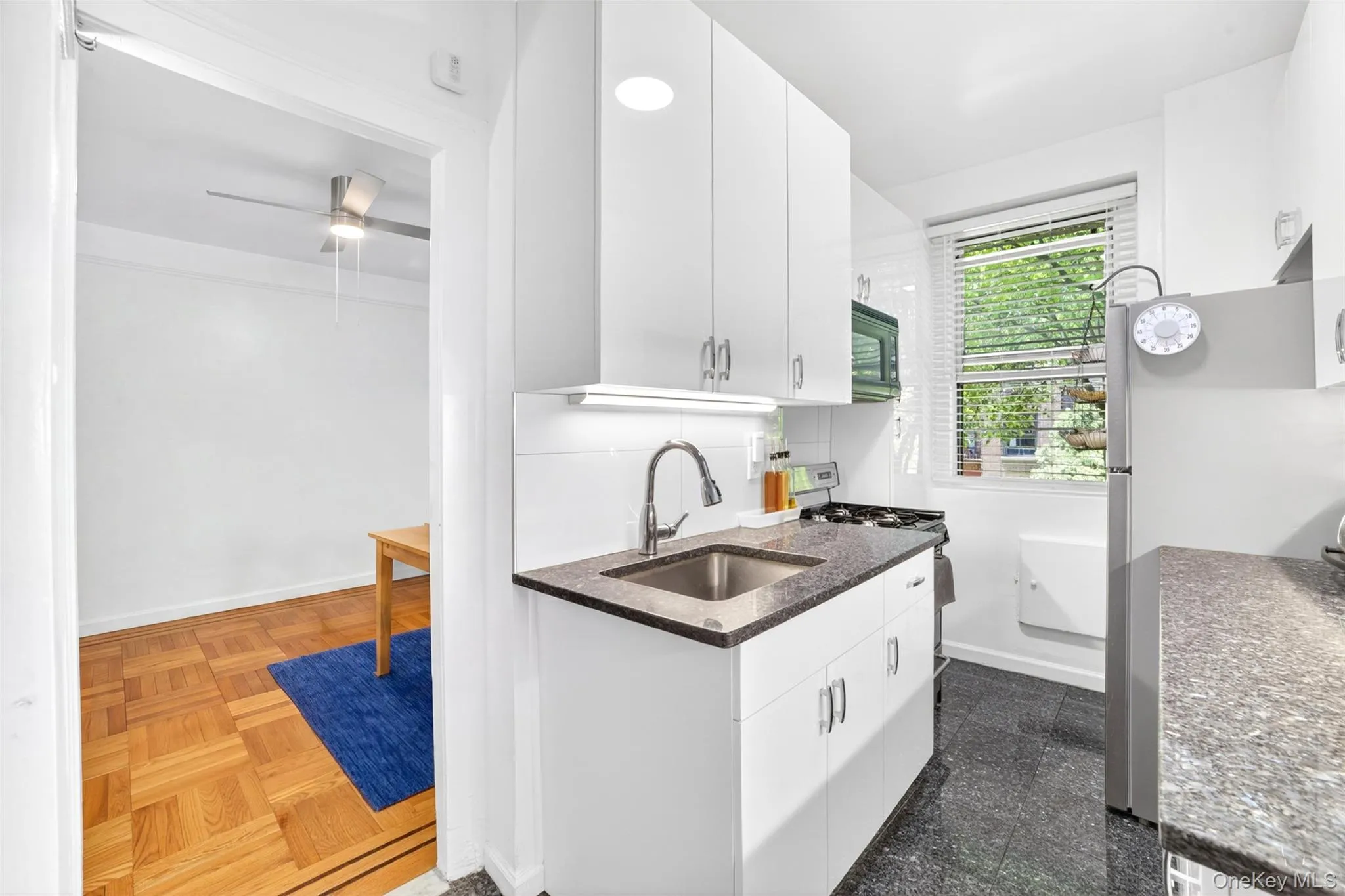 37-32 80th Street, New York, NY, 2 Bedrooms Bedrooms, 7 Rooms Rooms,1 BathroomBathrooms,Residential,For Rent,Street,0,1002055 37-32 80th Street, New York, NY, 2 Bedrooms Bedrooms, 7 Rooms Rooms,1 BathroomBathrooms,Residential,For Rent,Street,0,1002055