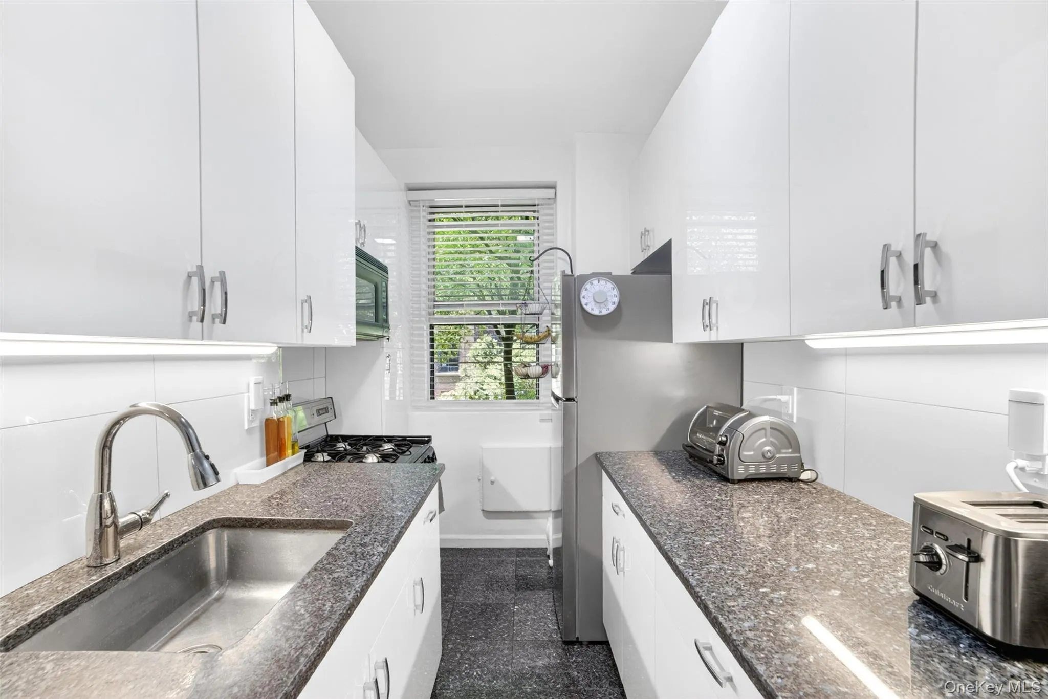 37-32 80th Street, New York, NY, 2 Bedrooms Bedrooms, 7 Rooms Rooms,1 BathroomBathrooms,Residential,For Rent,Street,0,1002055 37-32 80th Street, New York, NY, 2 Bedrooms Bedrooms, 7 Rooms Rooms,1 BathroomBathrooms,Residential,For Rent,Street,0,1002055