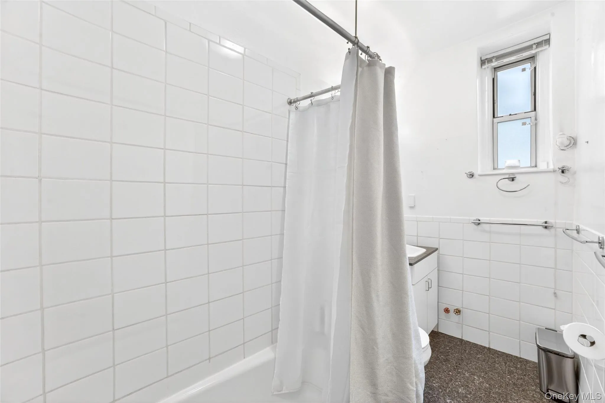 37-32 80th Street, New York, NY, 2 Bedrooms Bedrooms, 7 Rooms Rooms,1 BathroomBathrooms,Residential,For Rent,Street,0,1002055 37-32 80th Street, New York, NY, 2 Bedrooms Bedrooms, 7 Rooms Rooms,1 BathroomBathrooms,Residential,For Rent,Street,0,1002055
