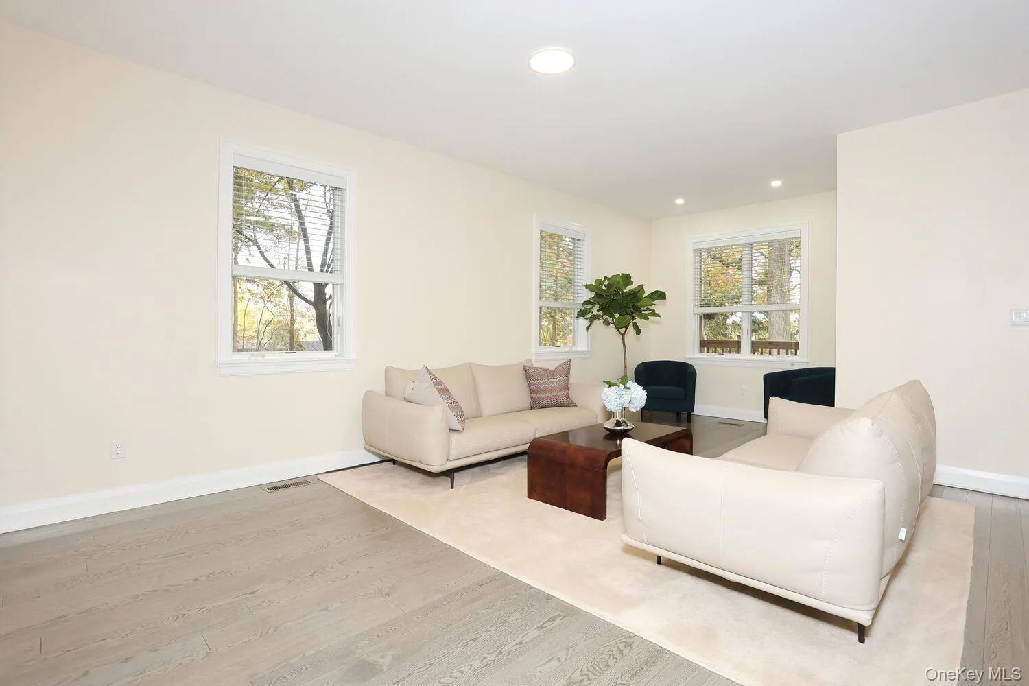 272 Quaker Road, Ramapo, NY, 6 Bedrooms Bedrooms, 10 Rooms Rooms,4 BathroomsBathrooms,Residential,For Rent,Quaker,0,1002056 272 Quaker Road, Ramapo, NY, 6 Bedrooms Bedrooms, 10 Rooms Rooms,4 BathroomsBathrooms,Residential,For Rent,Quaker,0,1002056