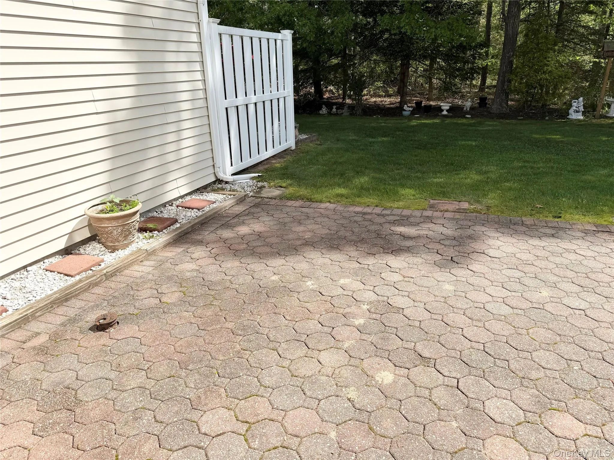 251 Barn Swallow Court, Brookhaven, NY, 2 Bedrooms Bedrooms, 4 Rooms Rooms,1 BathroomBathrooms,Residential,For Rent,Barn Swallow,0,1002064 251 Barn Swallow Court, Brookhaven, NY, 2 Bedrooms Bedrooms, 4 Rooms Rooms,1 BathroomBathrooms,Residential,For Rent,Barn Swallow,0,1002064