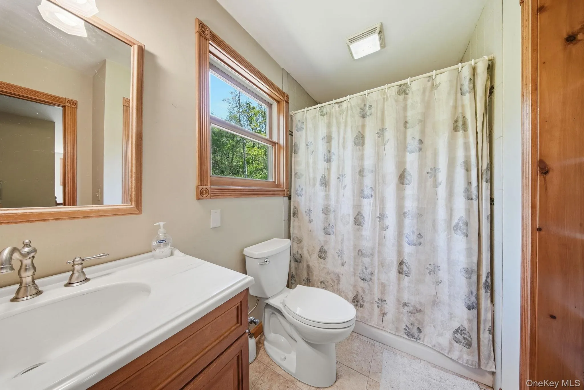 114 Turkey Hollow Lane, Rockland, NY, 3 Bedrooms Bedrooms, 12 Rooms Rooms,2 BathroomsBathrooms,Residential,For Rent,Turkey Hollow,0,1002065 114 Turkey Hollow Lane, Rockland, NY, 3 Bedrooms Bedrooms, 12 Rooms Rooms,2 BathroomsBathrooms,Residential,For Rent,Turkey Hollow,0,1002065