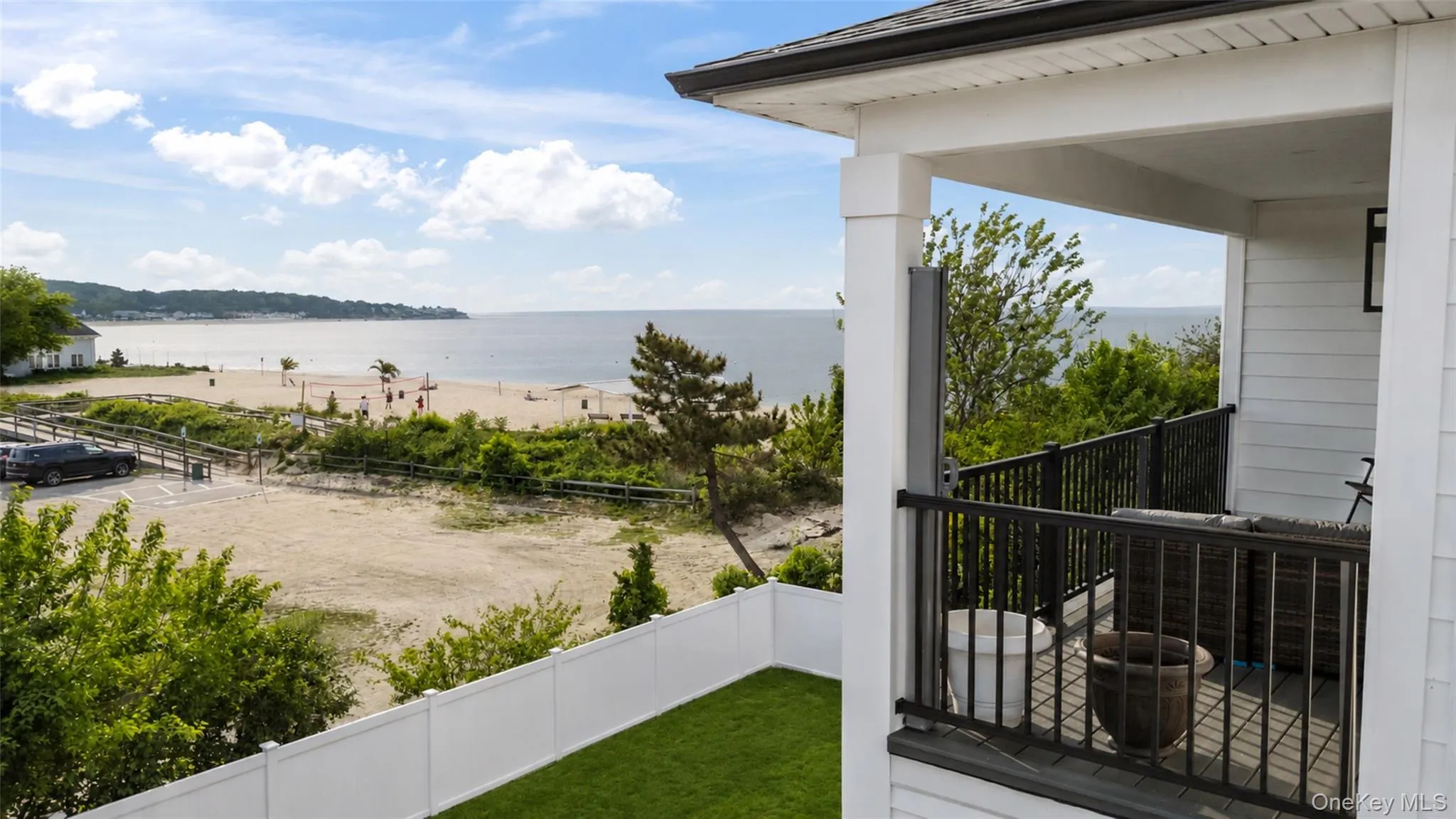 3 Pleasantview Drive, Oyster Bay, NY, 4 Bedrooms Bedrooms, 8 Rooms Rooms,2 BathroomsBathrooms,Residential,For Rent,Pleasantview,0,1002071 3 Pleasantview Drive, Oyster Bay, NY, 4 Bedrooms Bedrooms, 8 Rooms Rooms,2 BathroomsBathrooms,Residential,For Rent,Pleasantview,0,1002071